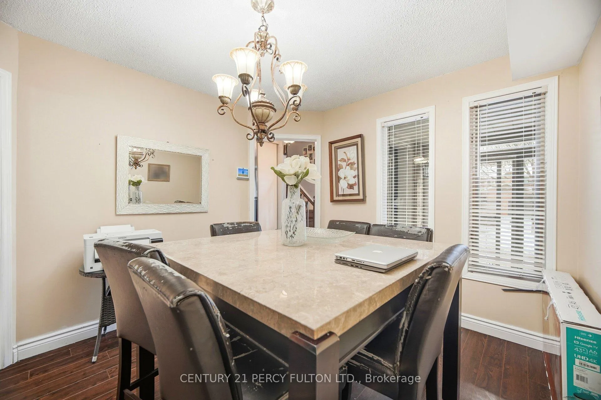 Photo 10 of 33 Farmers Avenue, Ajax, Central West — HOMEH
