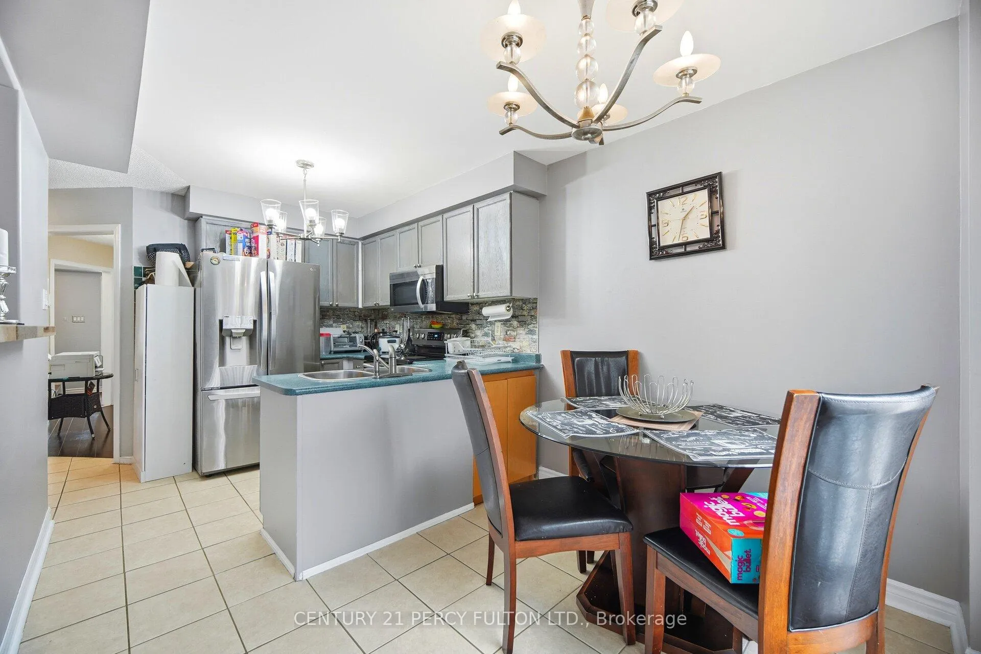 Photo 16 of 33 Farmers Avenue, Ajax, Central West — HOMEH