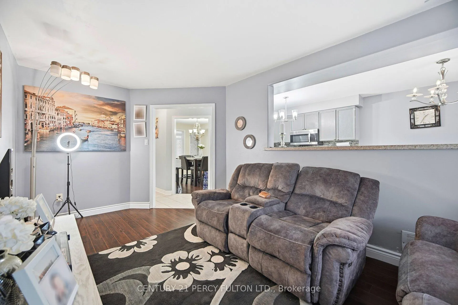 Photo 19 of 33 Farmers Avenue, Ajax, Central West — HOMEH