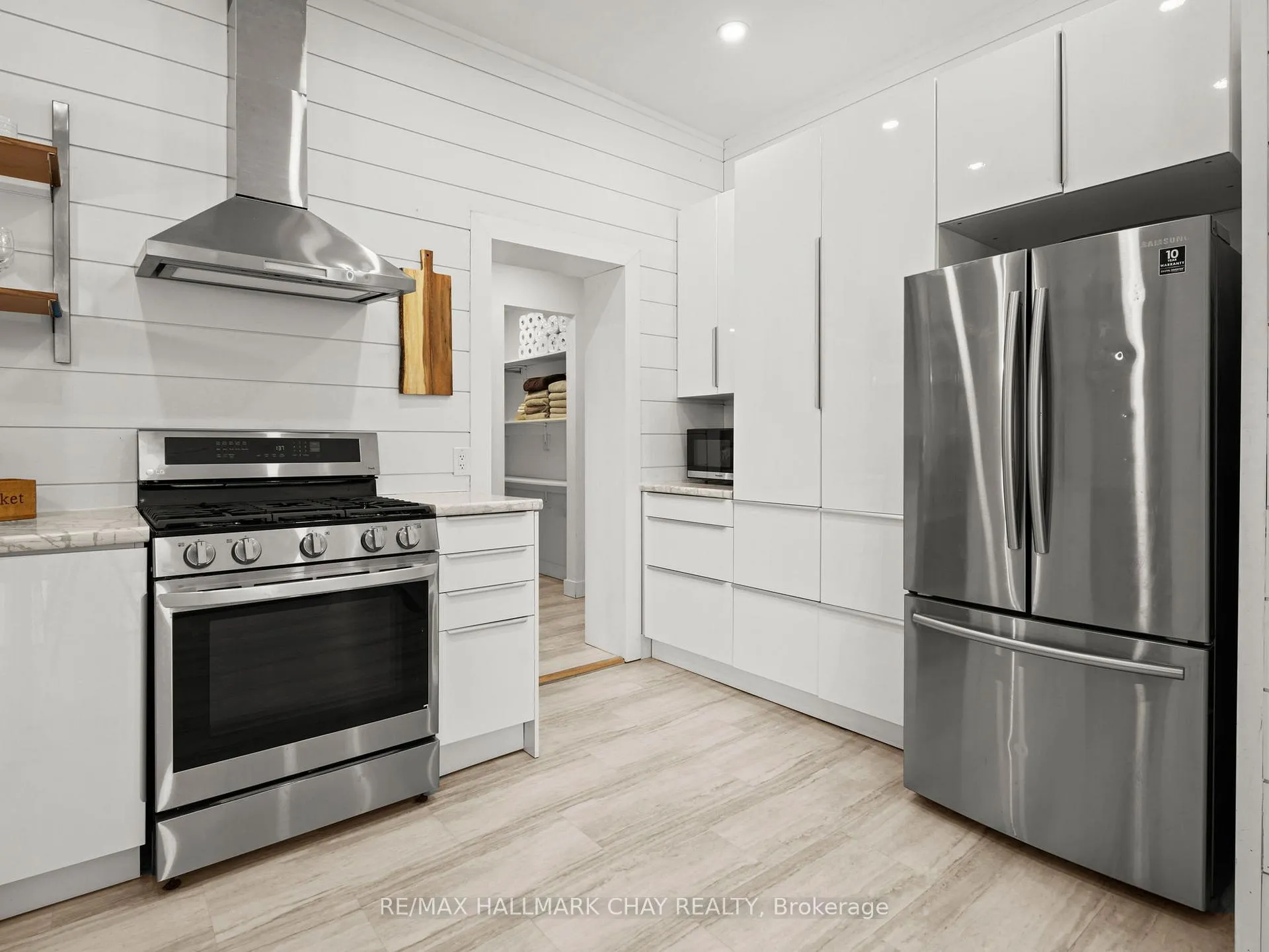 Photo 23 of 46 Doran Road, Springwater, Midhurst — HOMEH