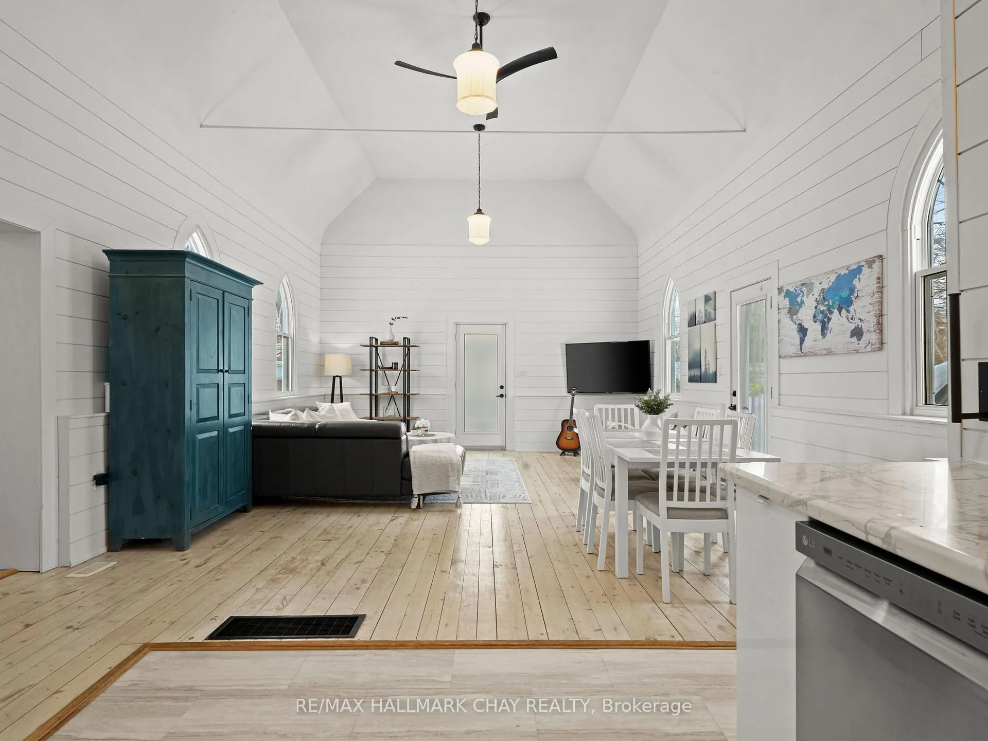 Photo 25 of 46 Doran Road, Springwater, Midhurst — HOMEH