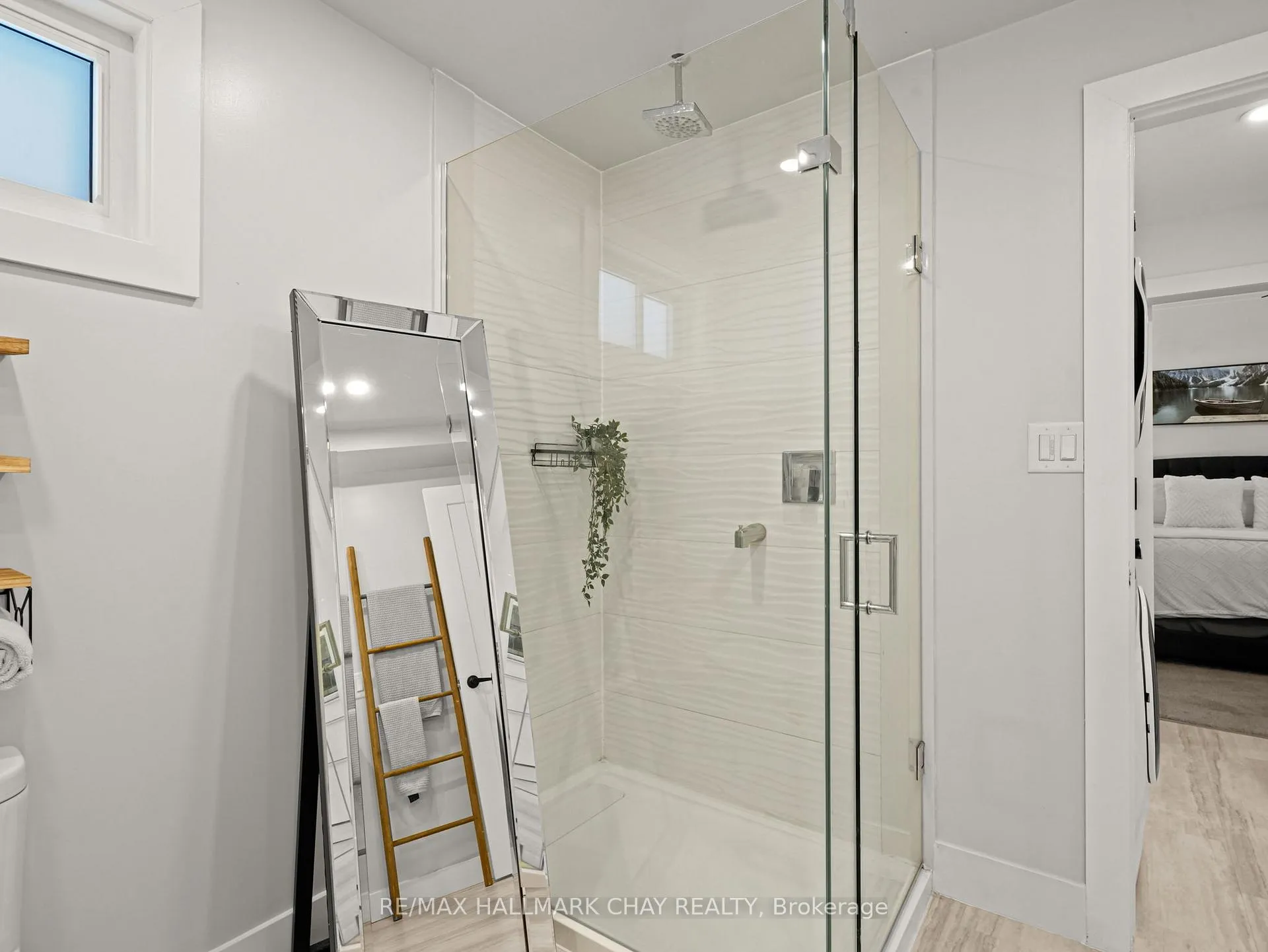 Photo 35 of 46 Doran Road, Springwater, Midhurst — HOMEH