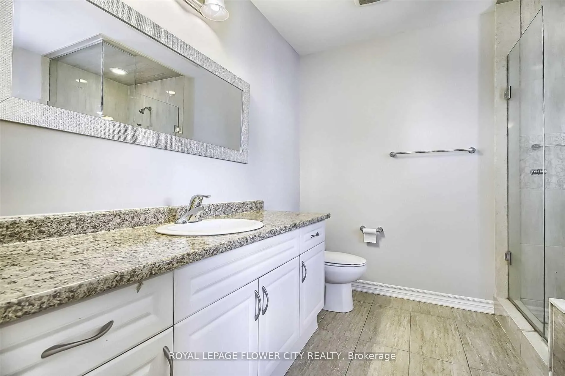 Photo 13 of 609 Gibson Crescent, Milton, Coates — HOMEH