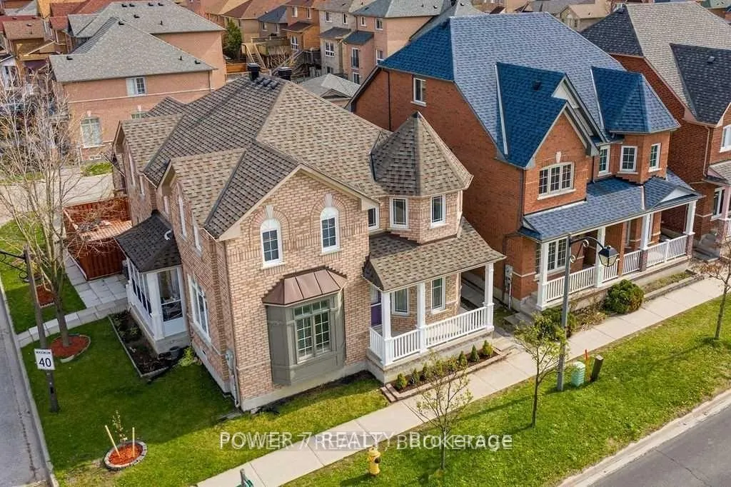 Photo 2 of 253 Bur Oak Avenue, Markham, Berczy — HOMEH