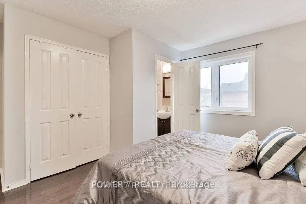 Photo 17 of 253 Bur Oak Avenue, Markham, Berczy — HOMEH