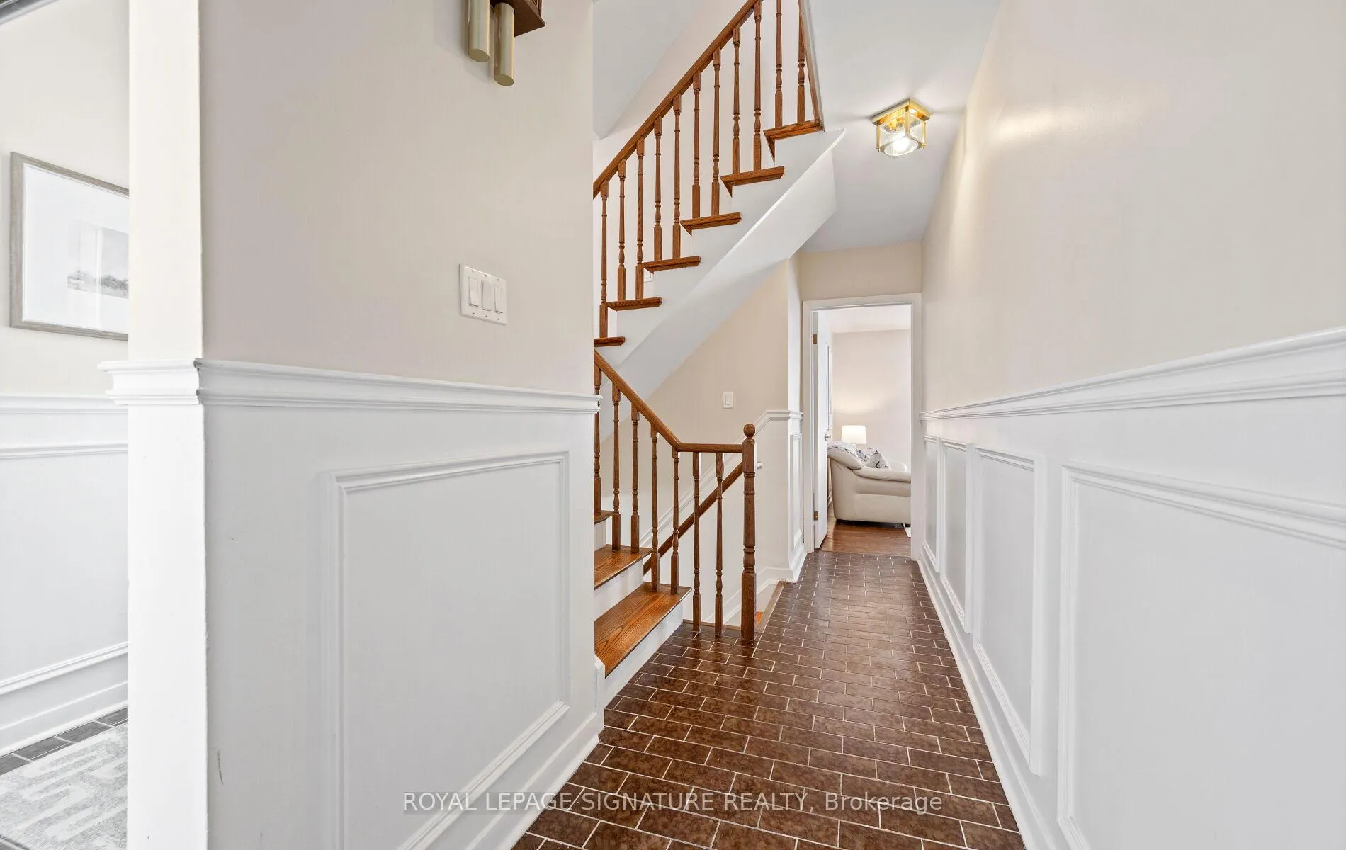 Photo 4 of 281 Jeffcoat Drive, Etobicoke, West Humber-Clairville — HOMEH