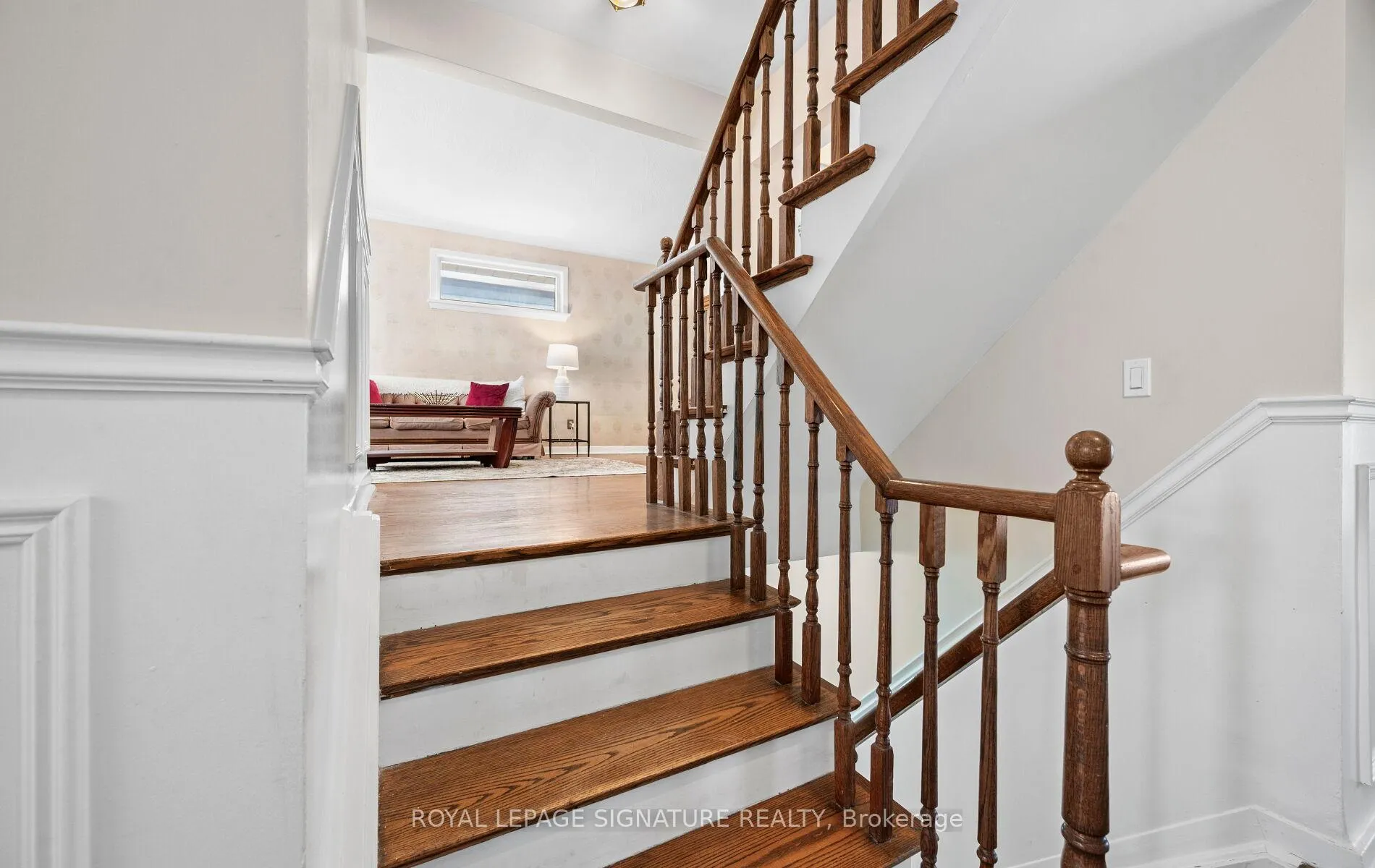 Photo 8 of 281 Jeffcoat Drive, Etobicoke, West Humber-Clairville — HOMEH