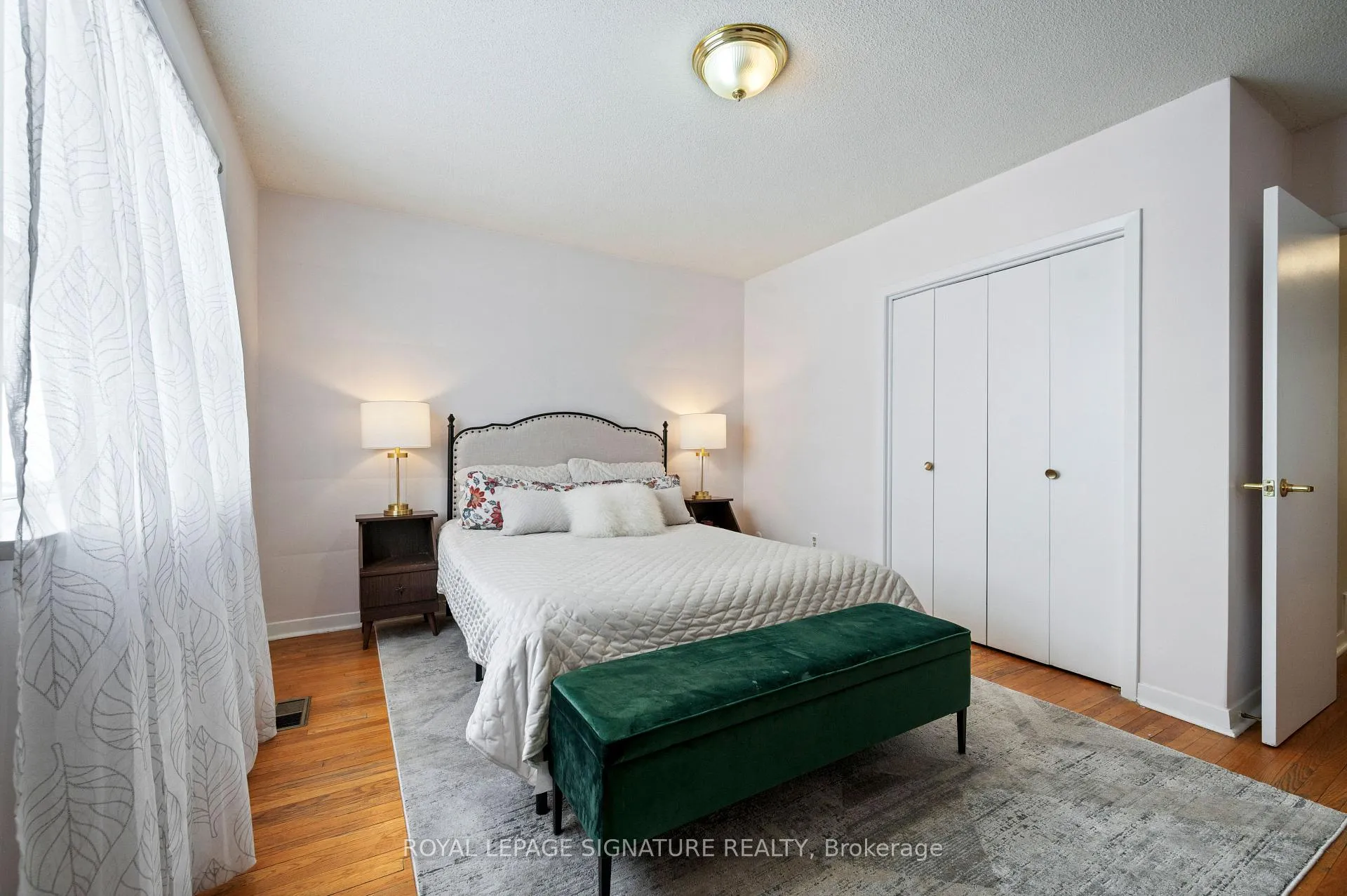 Photo 17 of 281 Jeffcoat Drive, Etobicoke, West Humber-Clairville — HOMEH