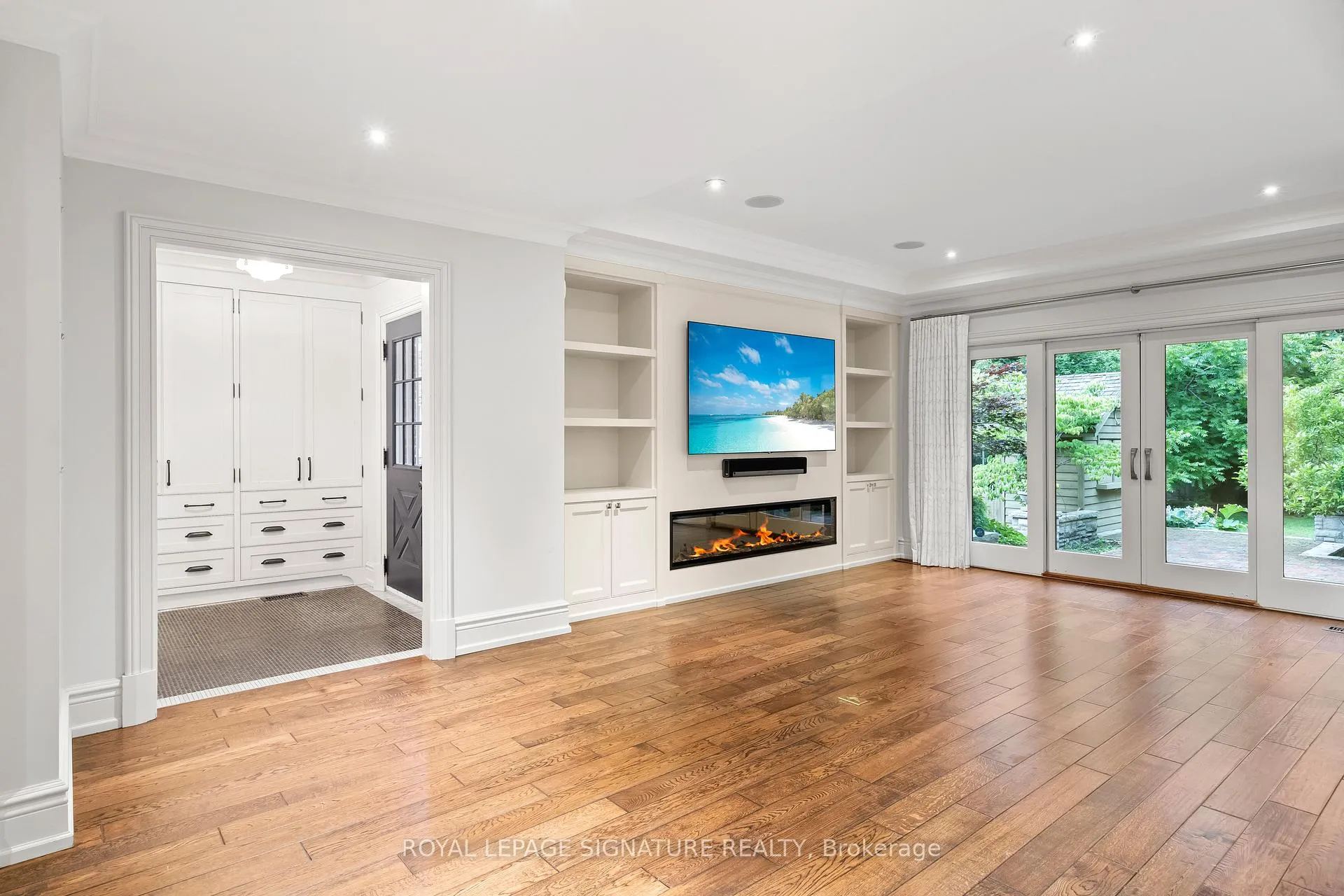 Photo 7 of 26 Buckingham Avenue, Toronto, Lawrence Park South — HOMEH