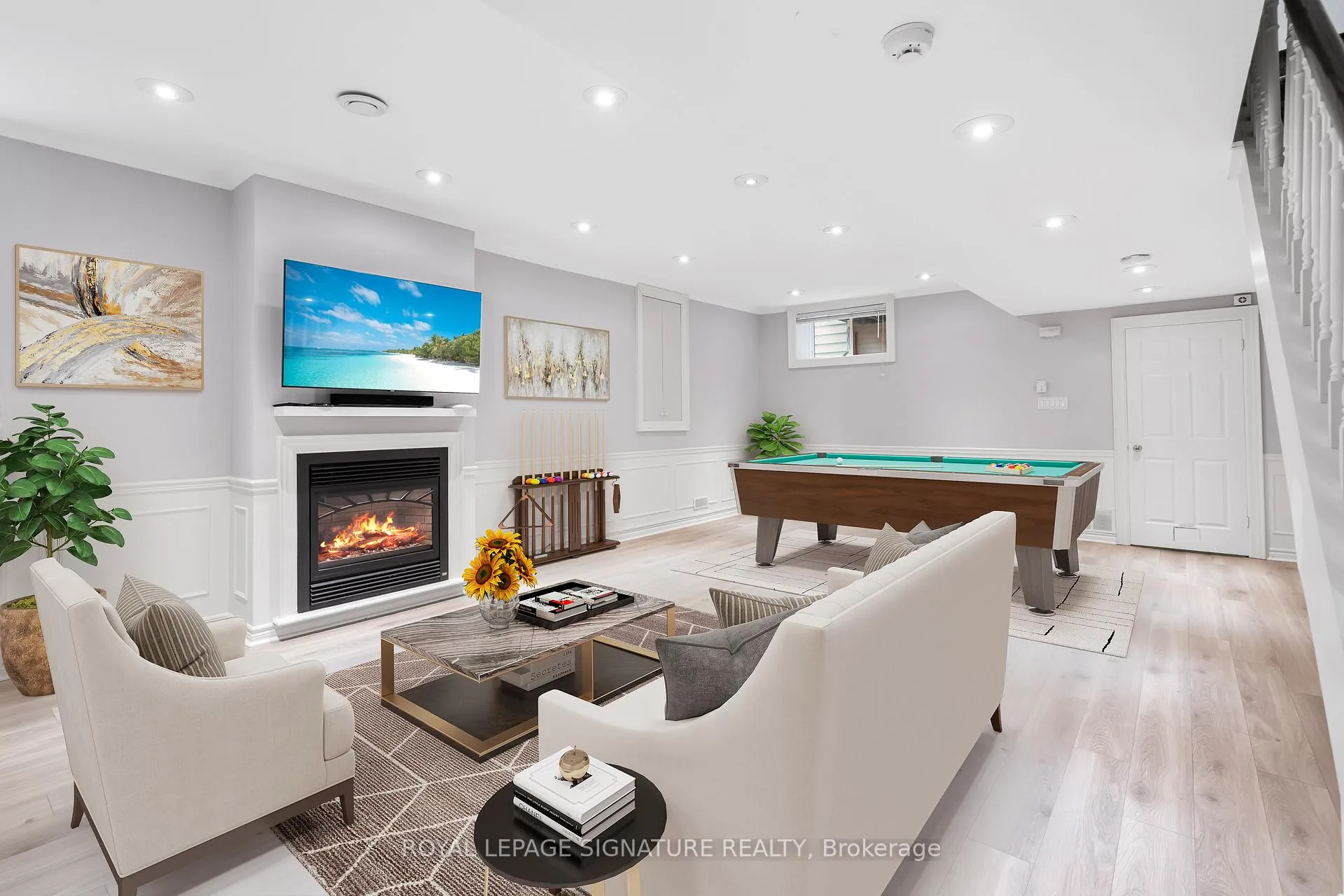 Photo 19 of 26 Buckingham Avenue, Toronto, Lawrence Park South — HOMEH