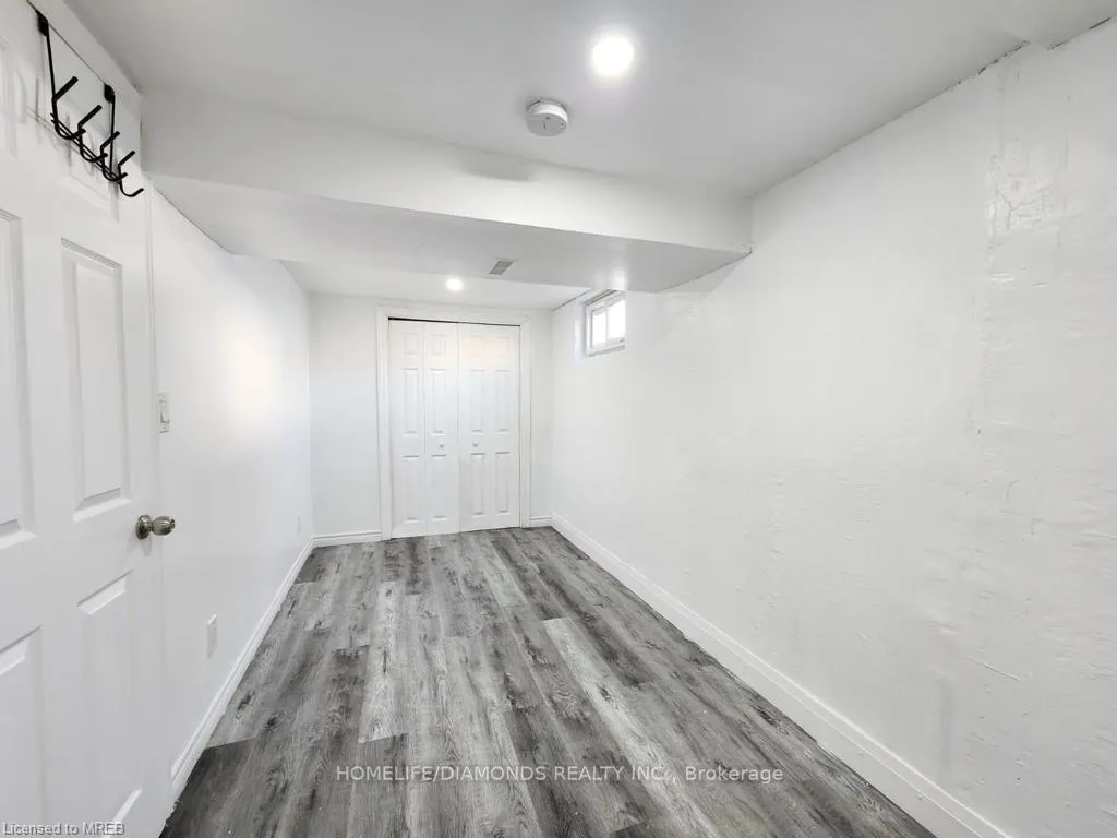 Photo 14 of 28 Marmac Drive, St. Catharines, Burleigh Hill — HOMEH