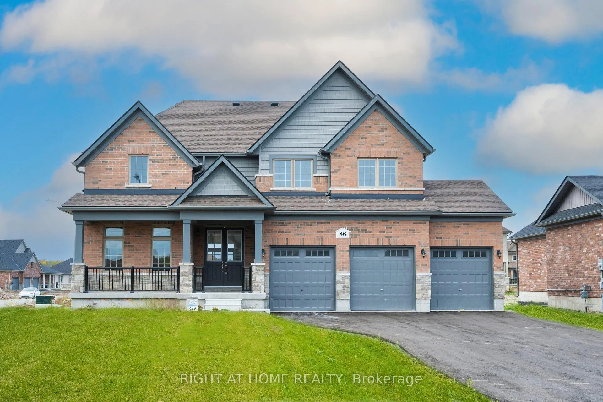 Front of 46 East Vista Terrace