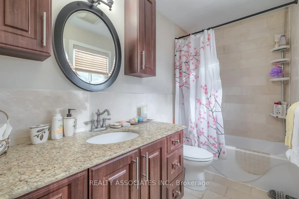 Photo 19 of 161 Highland Park Boulevard, Markham, Grandview — HOMEH