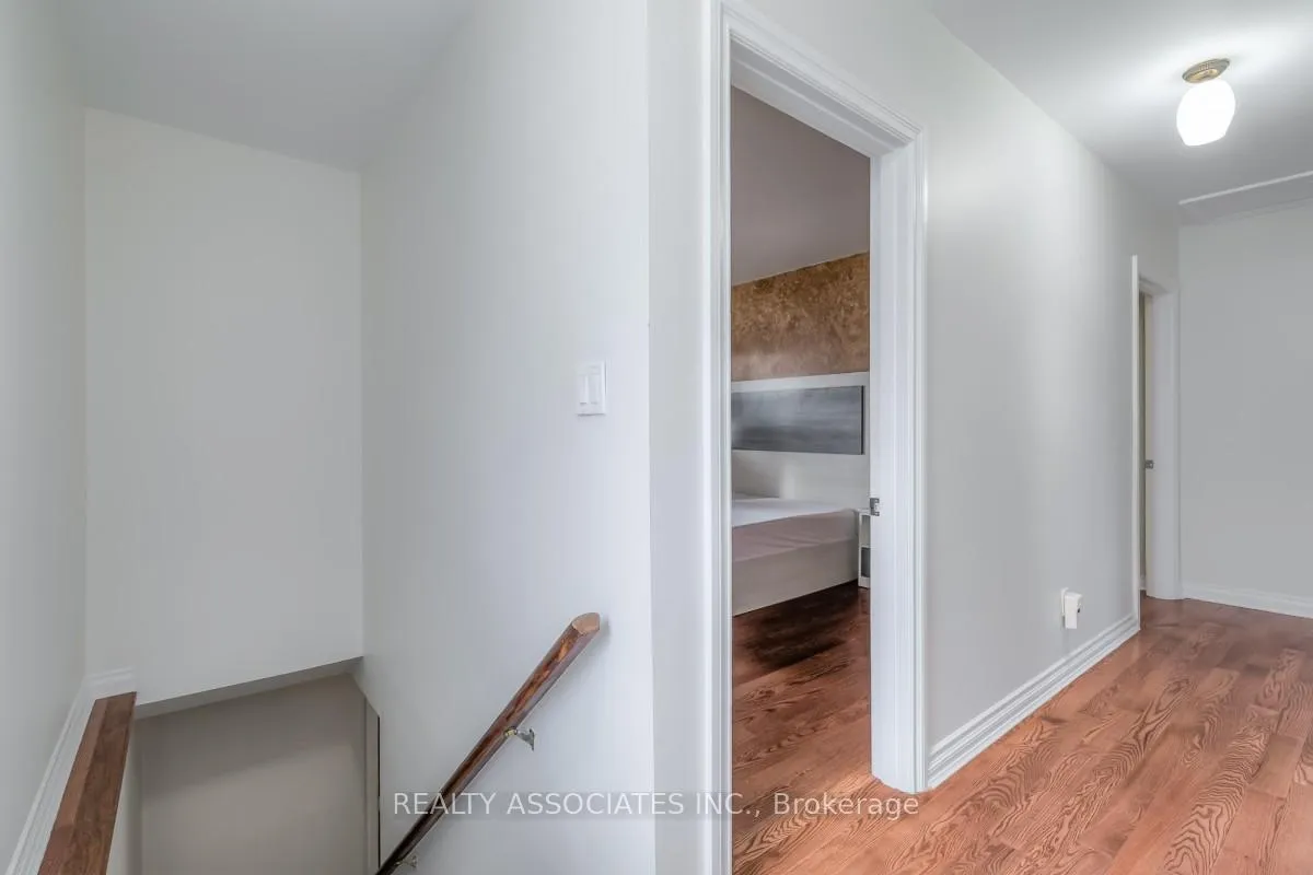 Photo 20 of 161 Highland Park Boulevard, Markham, Grandview — HOMEH