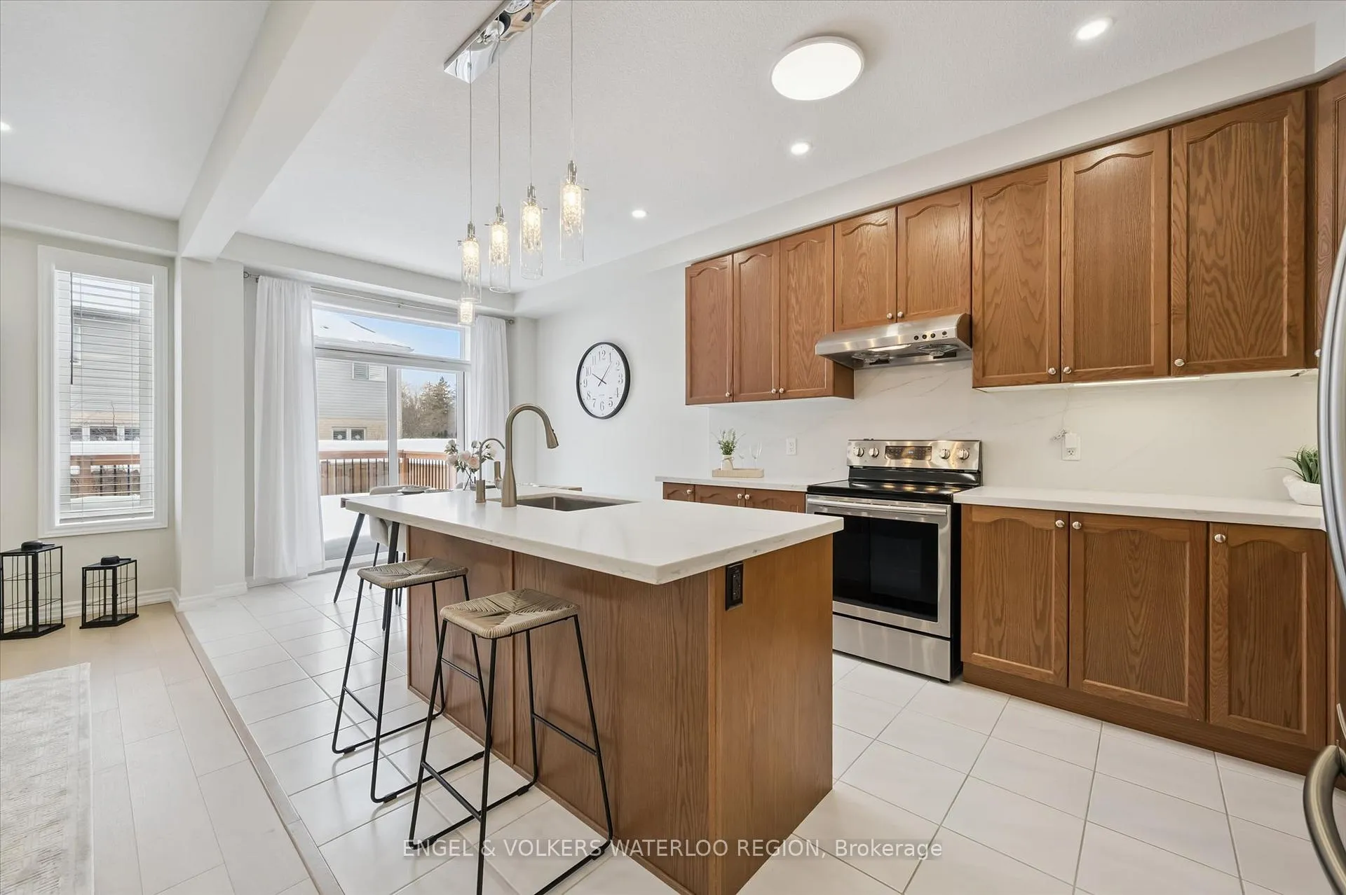 Photo 13 of 108 Steeplechase Way, Waterloo — HOMEH