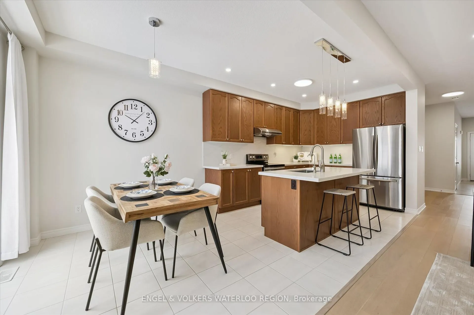 Photo 14 of 108 Steeplechase Way, Waterloo — HOMEH