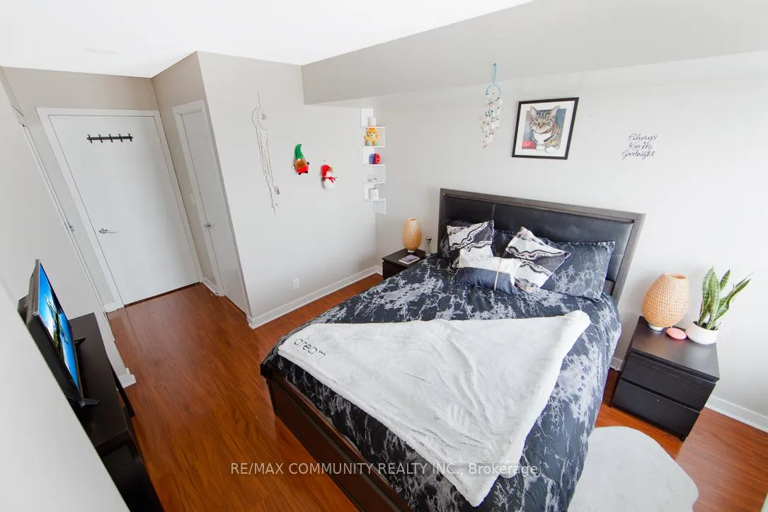 Photo 3 of Unit 1903, 38 Lee Centre Drive, Scarborough, Woburn — HOMEH