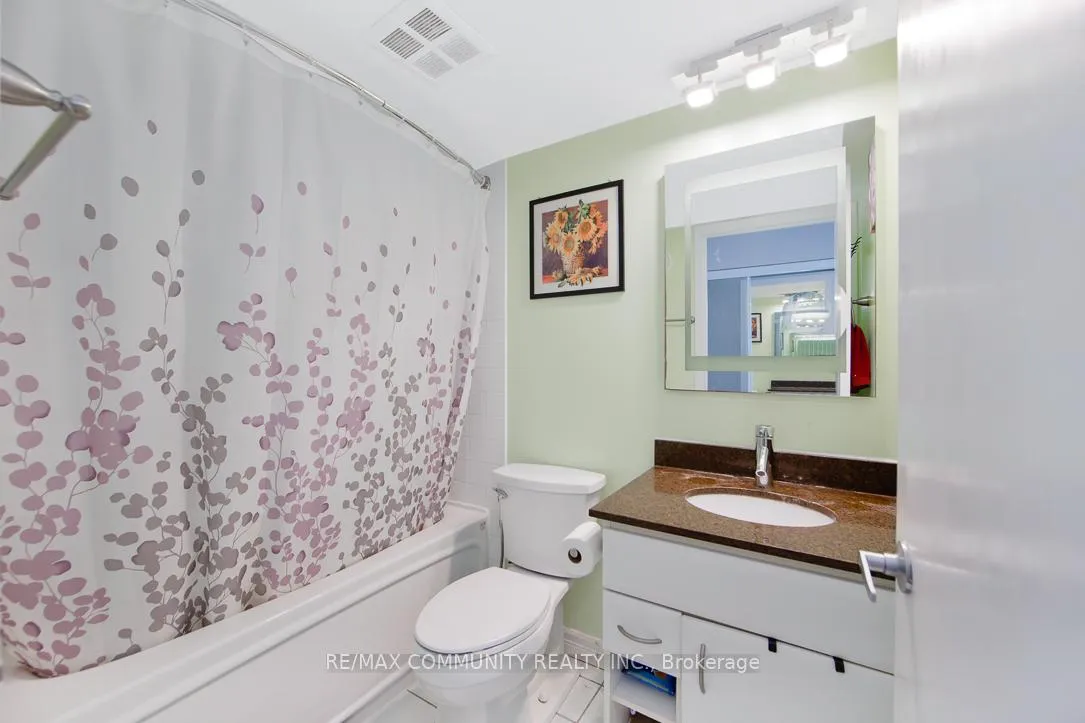 Photo 5 of Unit 1903, 38 Lee Centre Drive, Scarborough, Woburn — HOMEH