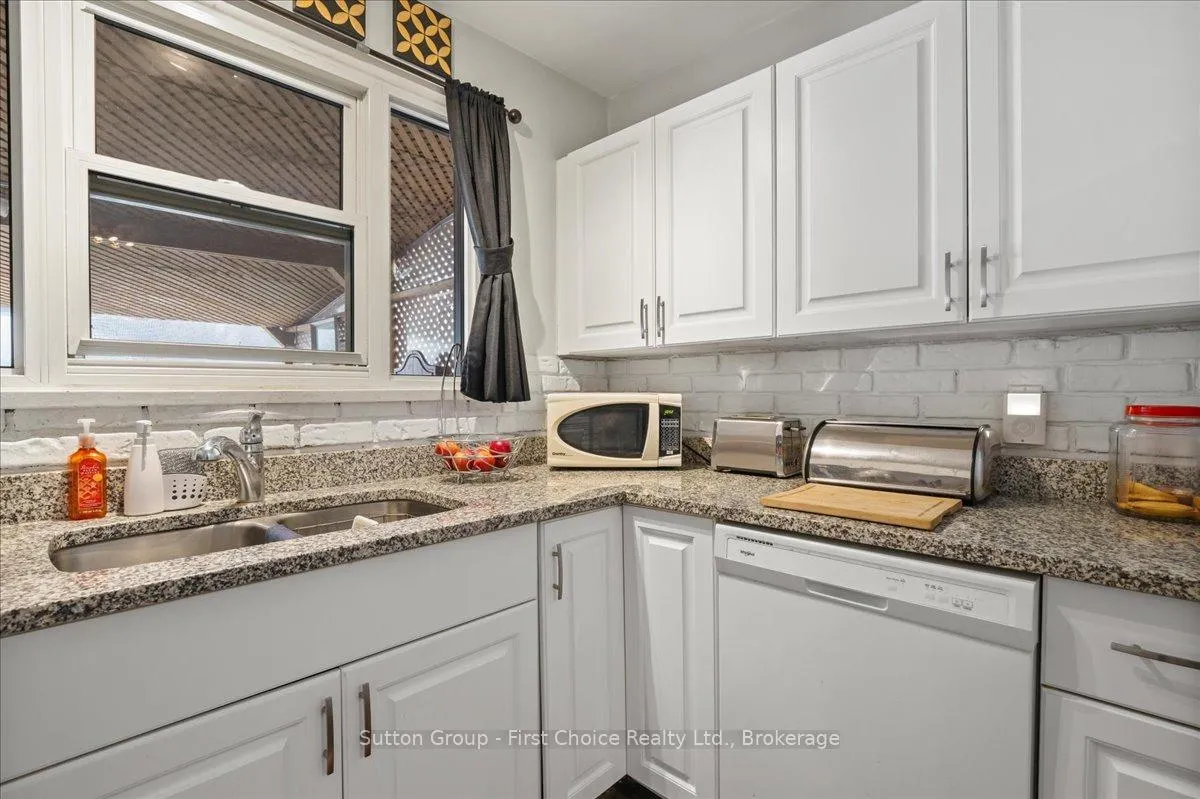 Photo 8 of 369 11th Avenue, Hanover — HOMEH