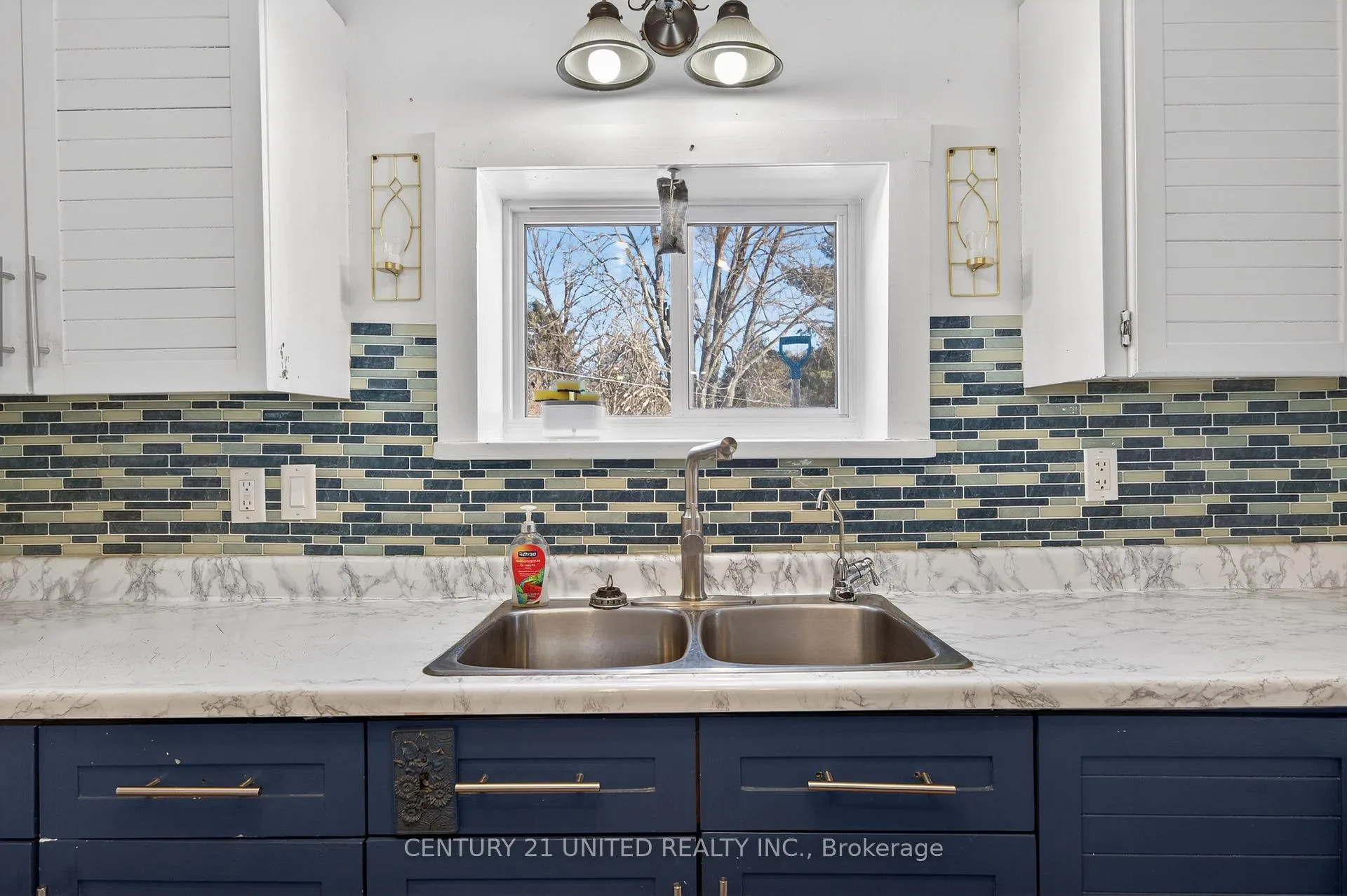 Photo 11 of 17224 Highway 62, Madoc — HOMEH