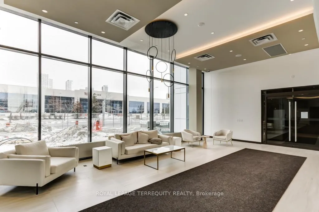 Photo 3 of Unit 607, 38 Honeycrisp Crescent, Vaughan, Vaughan Corporate Centre — HOMEH