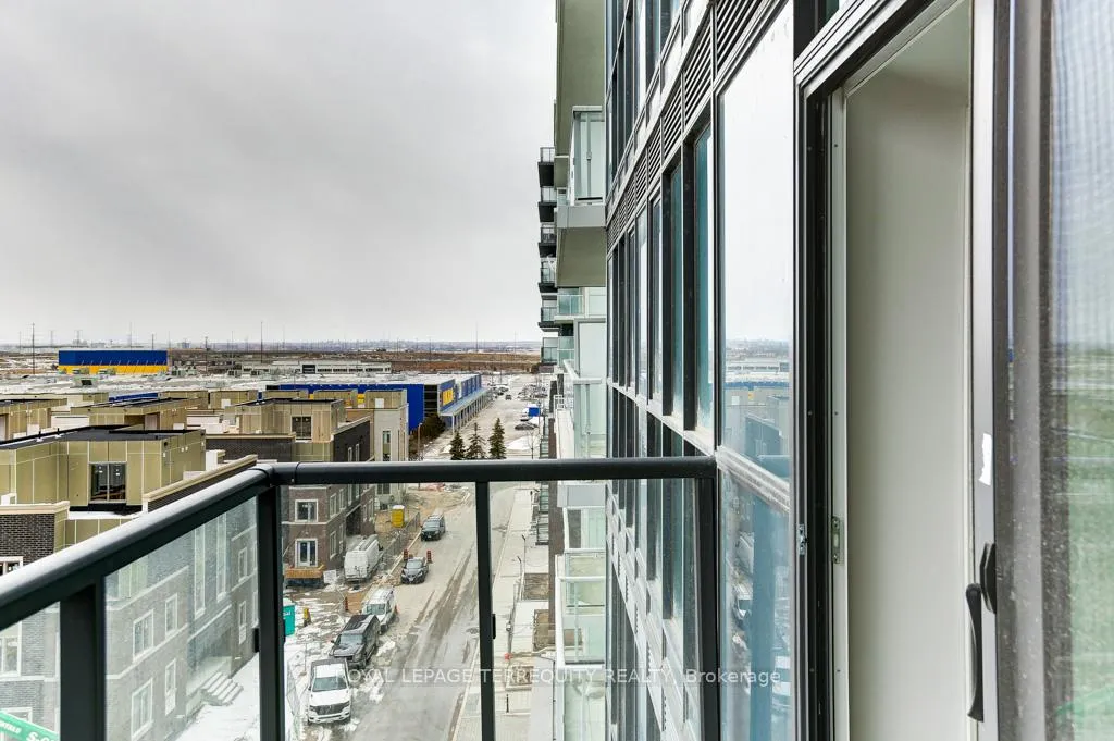 Photo 20 of Unit 607, 38 Honeycrisp Crescent, Vaughan, Vaughan Corporate Centre — HOMEH