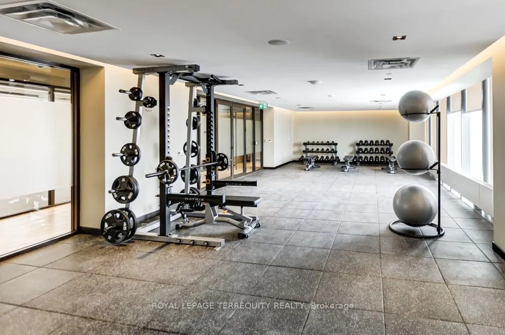 Photo 23 of Unit 607, 38 Honeycrisp Crescent, Vaughan, Vaughan Corporate Centre — HOMEH