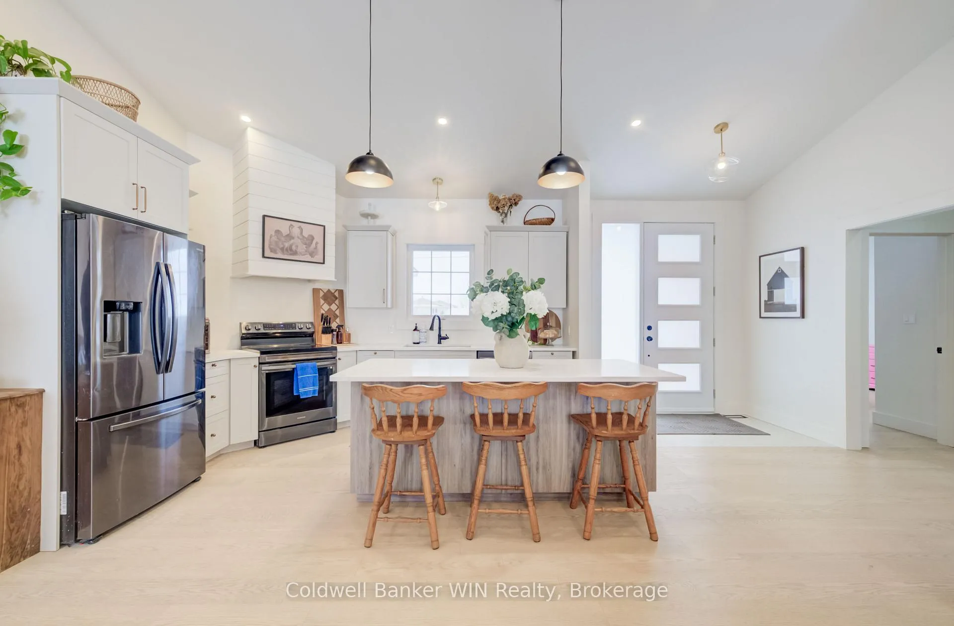 Photo 5 of 224235 Southgate Road 22, Southgate — HOMEH