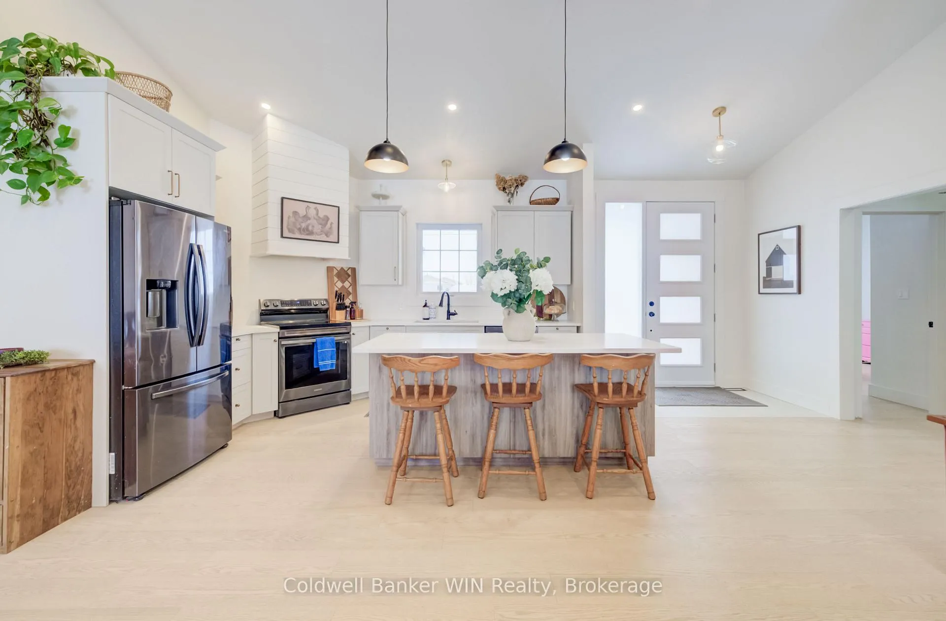 Photo 10 of 224235 Southgate Road 22, Southgate — HOMEH