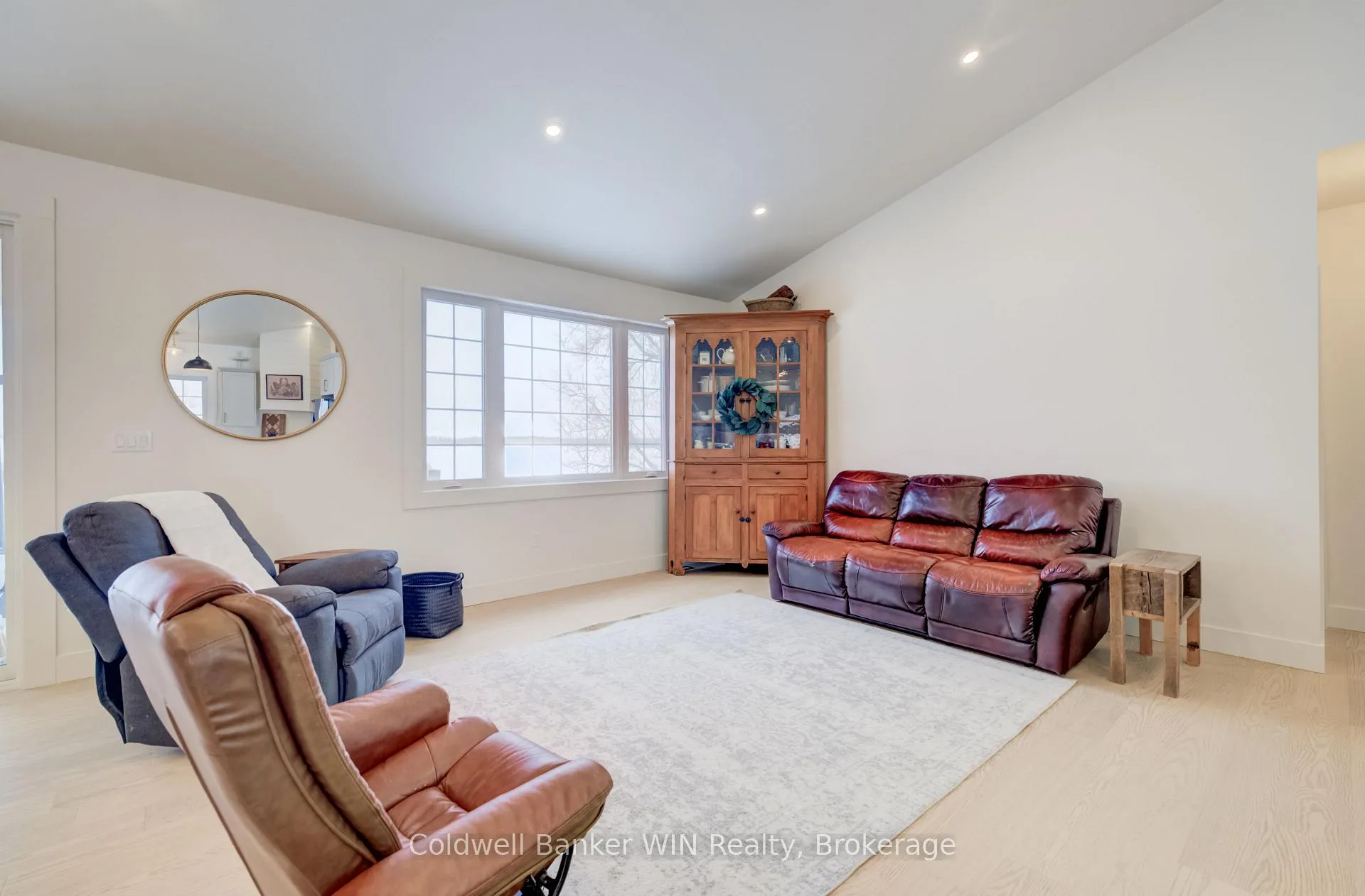 Photo 13 of 224235 Southgate Road 22, Southgate — HOMEH