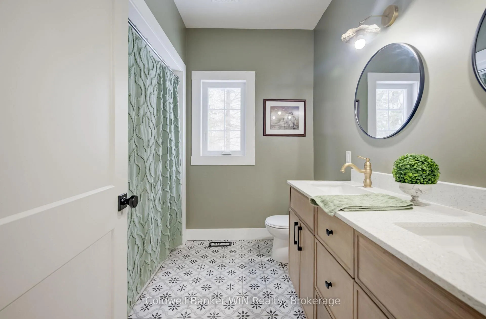 Photo 23 of 224235 Southgate Road 22, Southgate — HOMEH