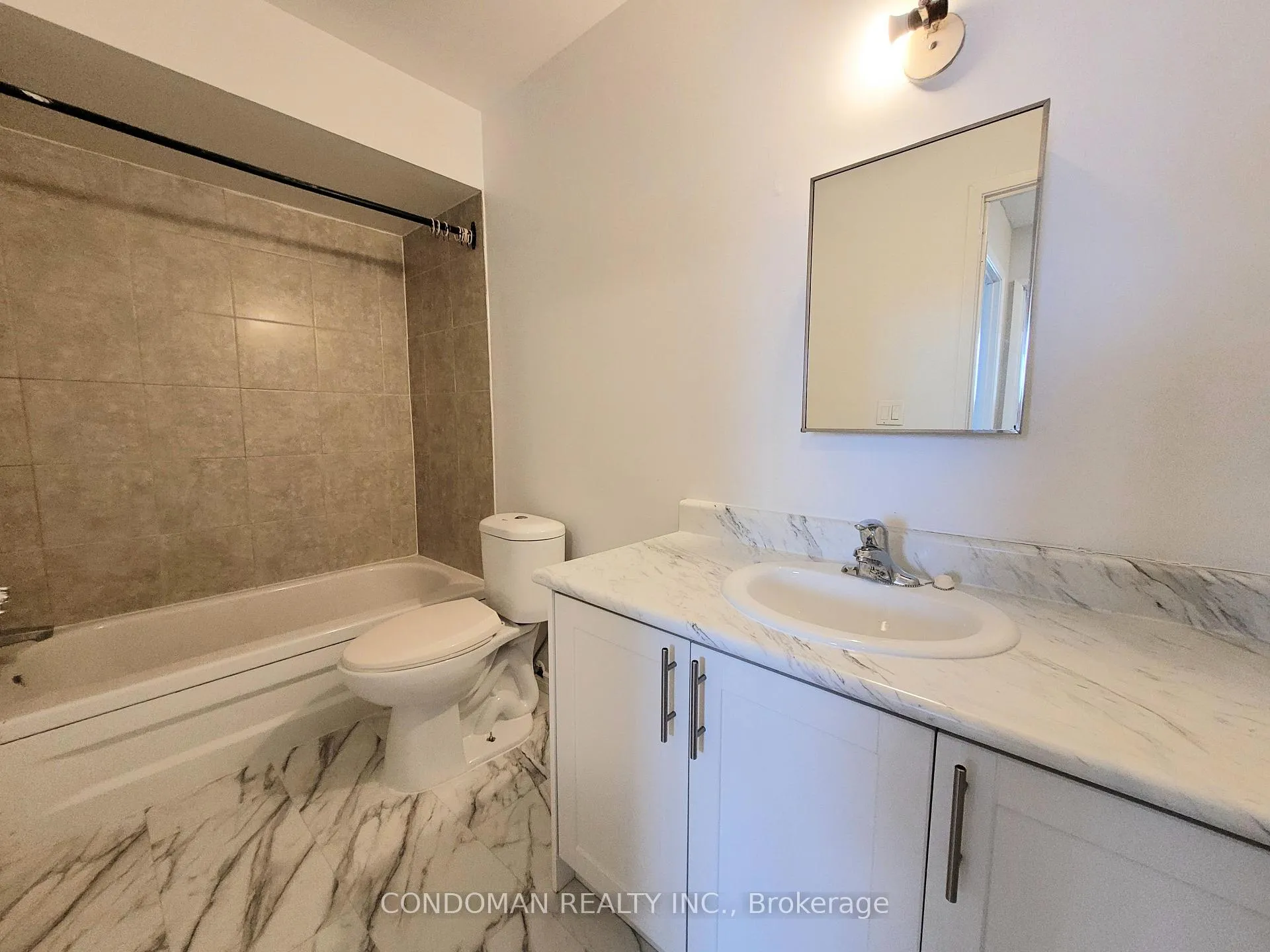 Photo 9 of Unit 6, 477 Dean Avenue, Oshawa, Central — HOMEH