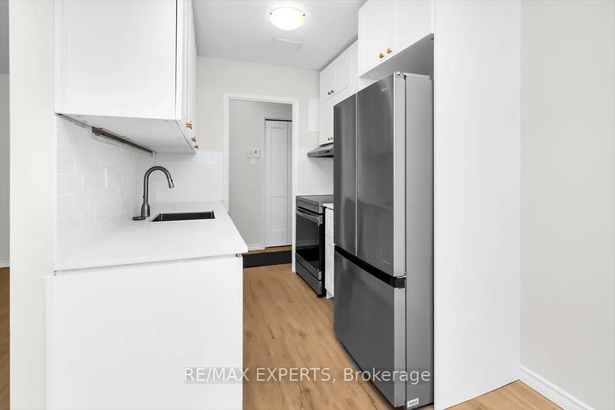 Photo 13 of Unit 101, 16 William Street, Caledon, Bolton West — HOMEH