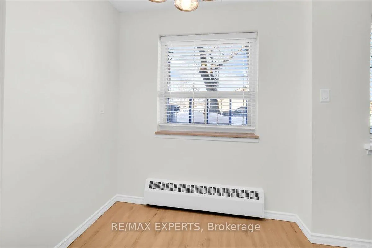 Photo 17 of Unit 101, 16 William Street, Caledon, Bolton West — HOMEH