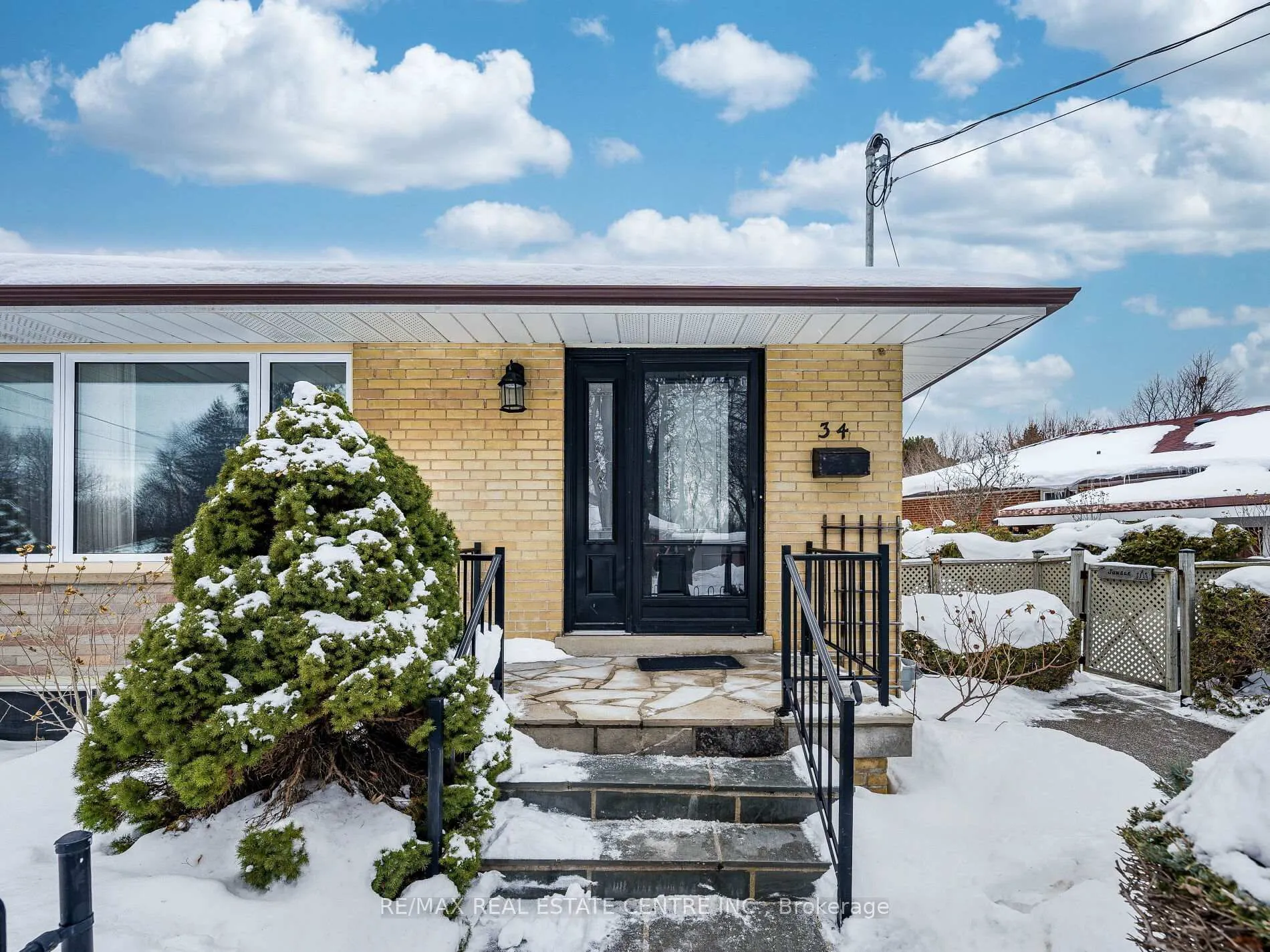 Photo 1 of 34 Waterfield Drive, Scarborough, Bendale — HOMEH