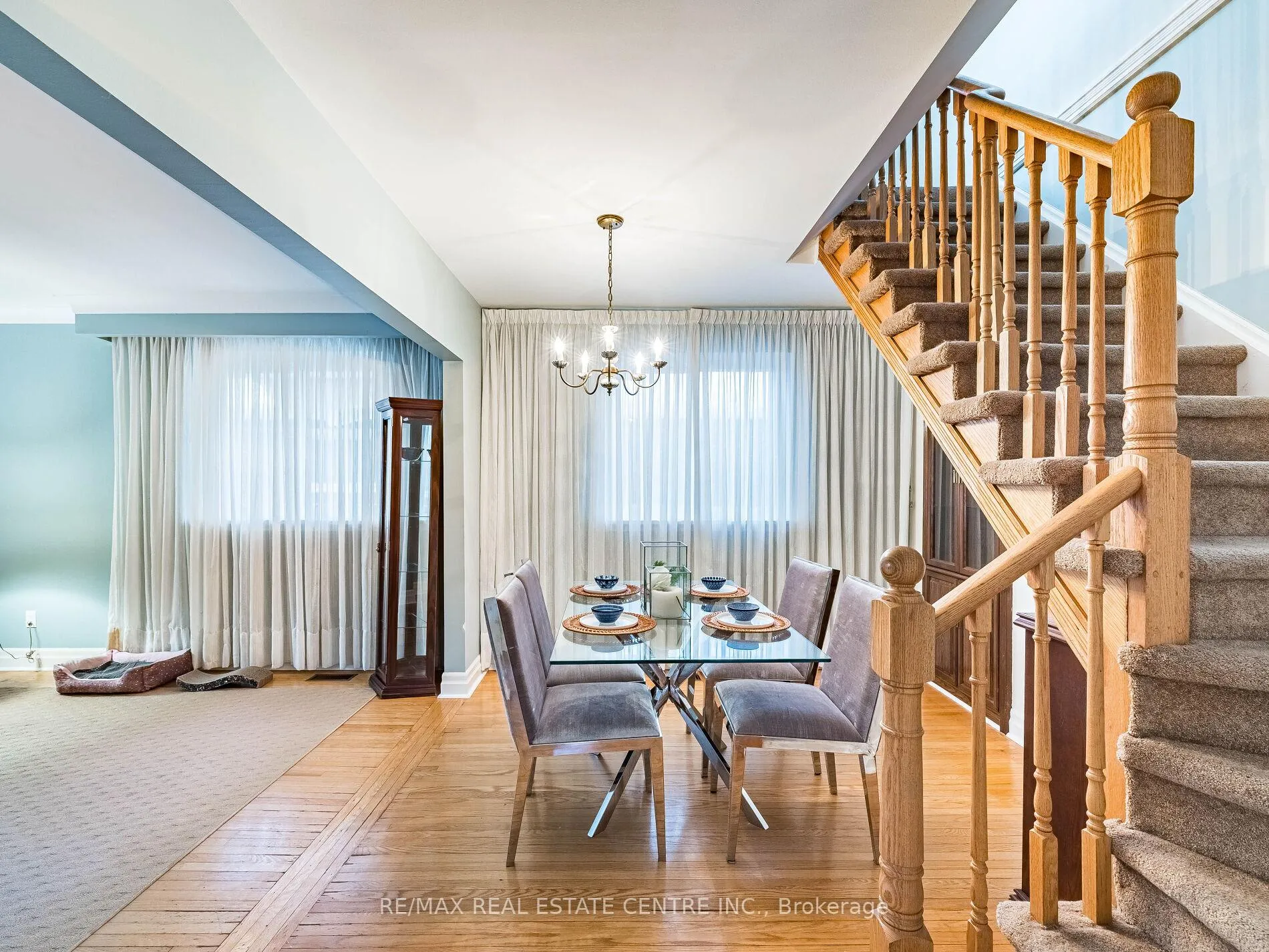 Photo 11 of 34 Waterfield Drive, Scarborough, Bendale — HOMEH