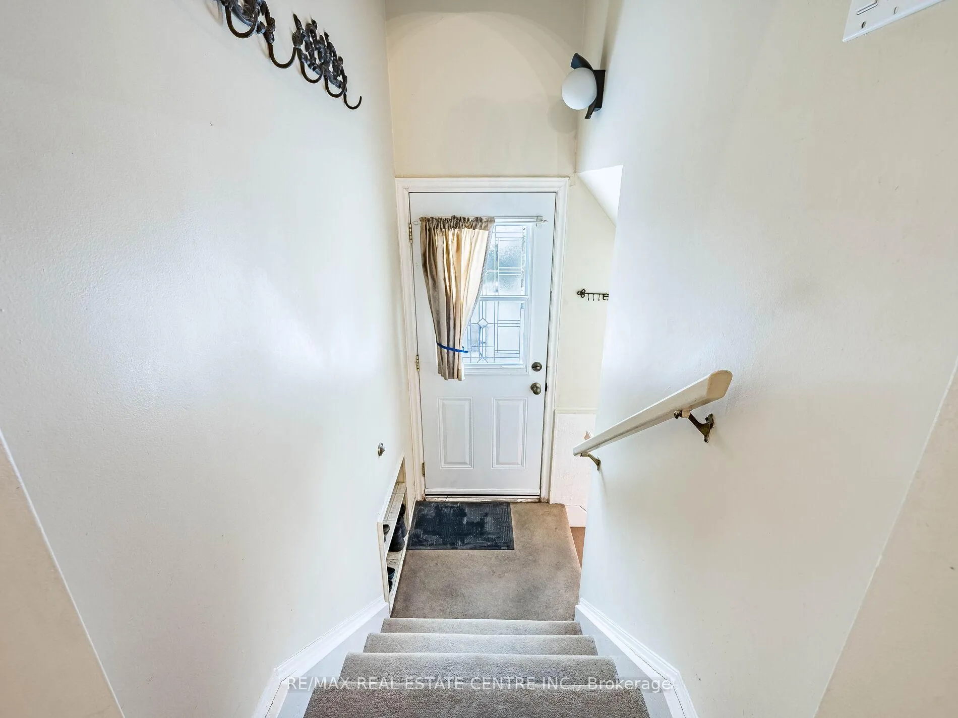 Photo 39 of 34 Waterfield Drive, Scarborough, Bendale — HOMEH