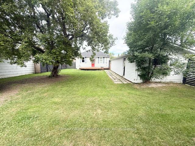Photo 11 of 38 Egerton Street, Kapuskasing — HOMEH