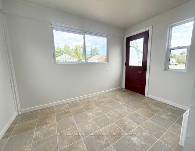 Photo 15 of 38 Egerton Street, Kapuskasing — HOMEH