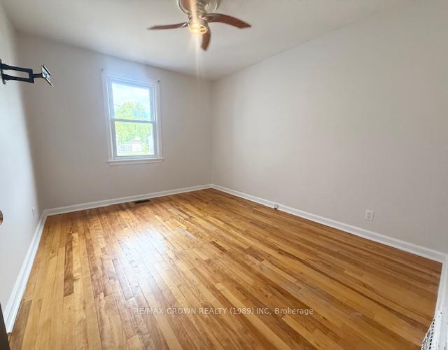 Photo 25 of 38 Egerton Street, Kapuskasing — HOMEH