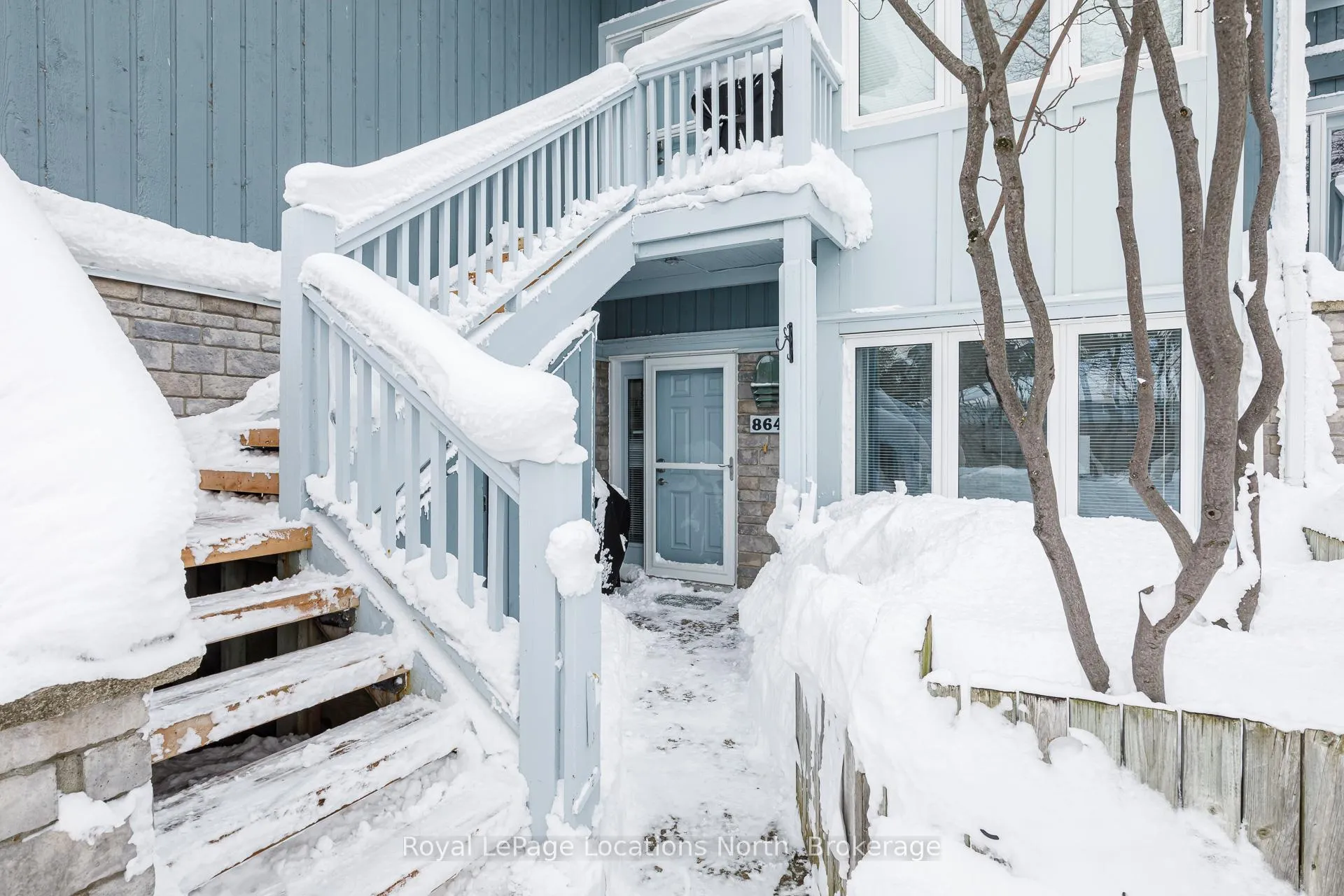 Photo 2 of 864 Suncrest Circle, Collingwood — HOMEH
