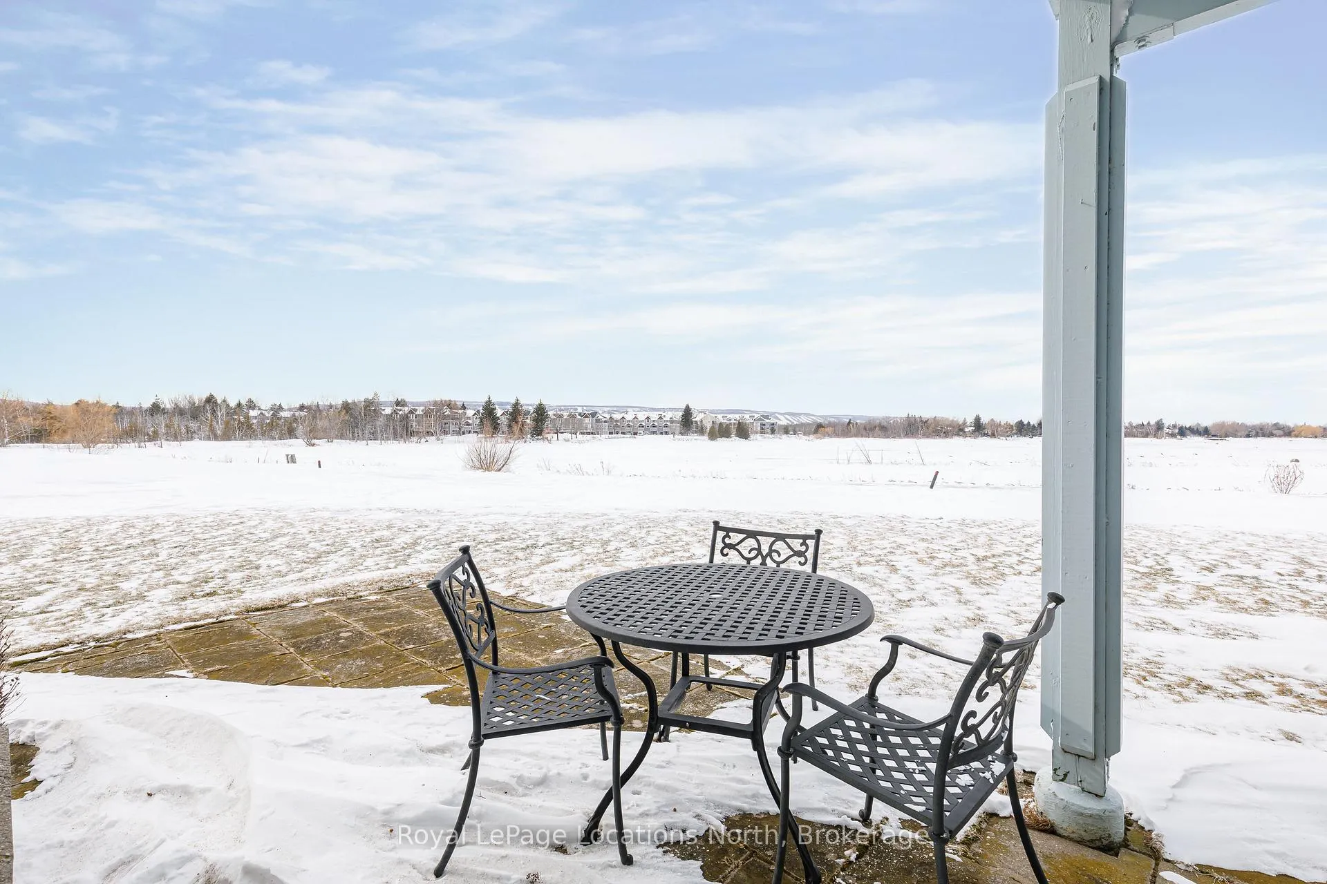 Photo 22 of 864 Suncrest Circle, Collingwood — HOMEH