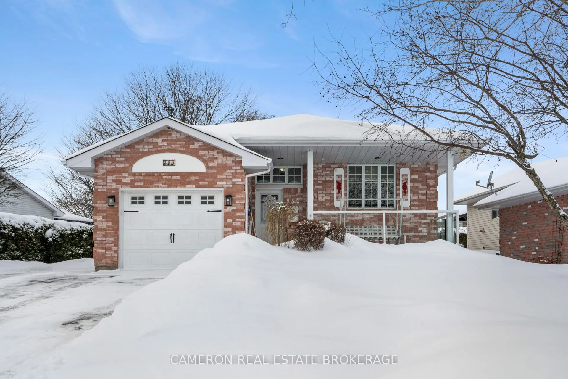 Photo 1 of 252 Northwoods Crescent, Cornwall — HOMEH