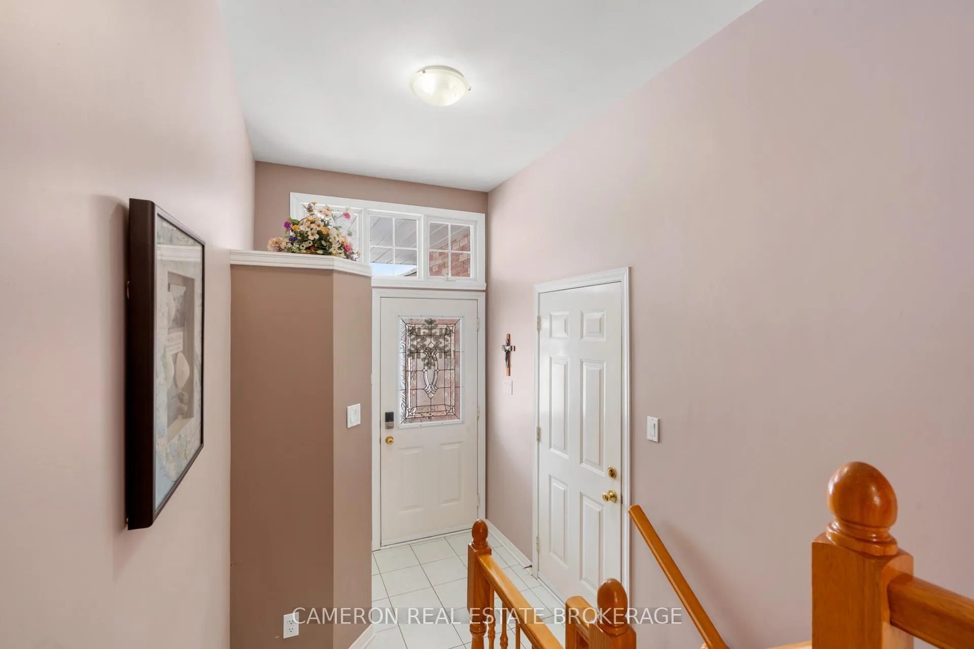Photo 3 of 252 Northwoods Crescent, Cornwall — HOMEH