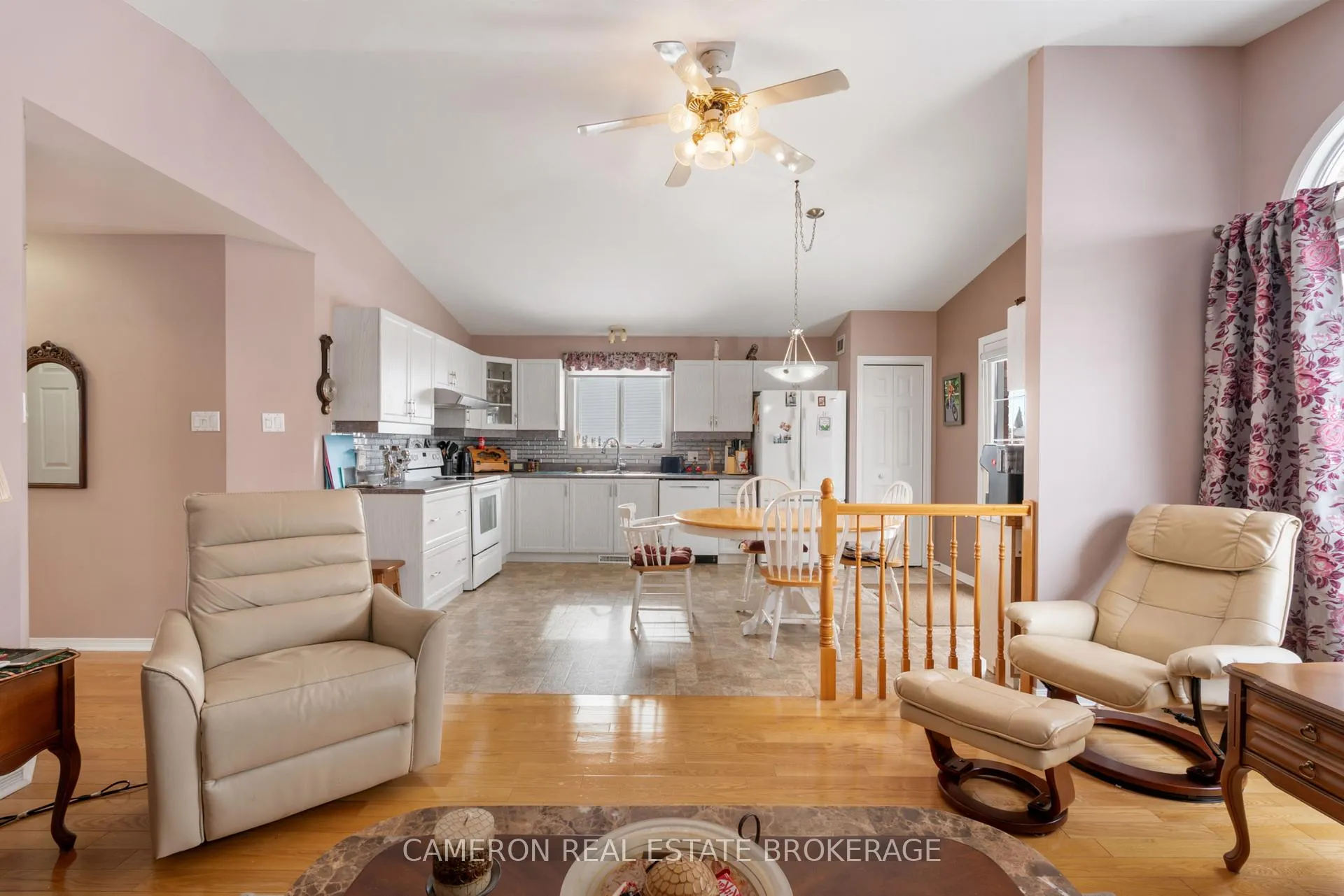 Photo 9 of 252 Northwoods Crescent, Cornwall — HOMEH