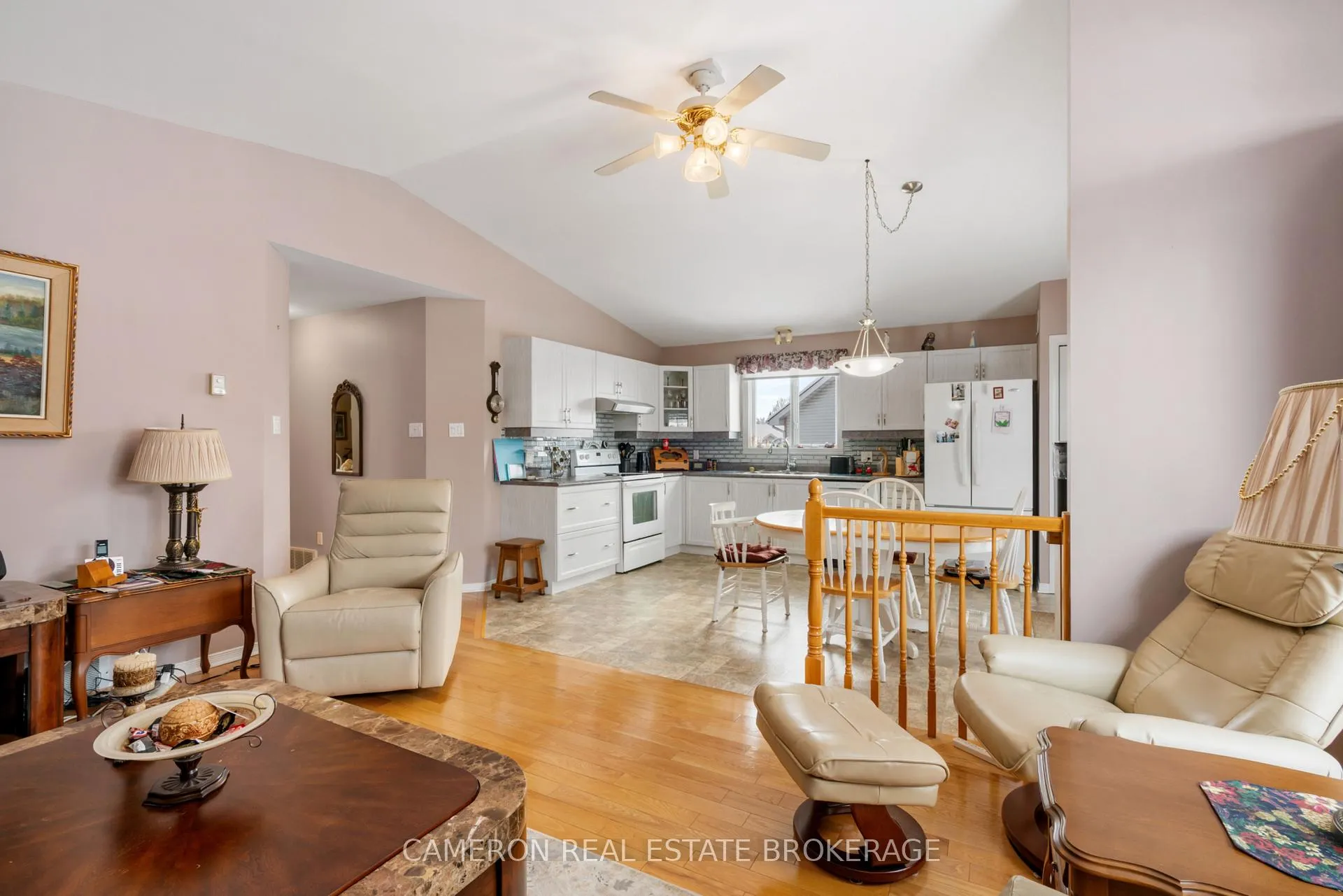 Photo 10 of 252 Northwoods Crescent, Cornwall — HOMEH