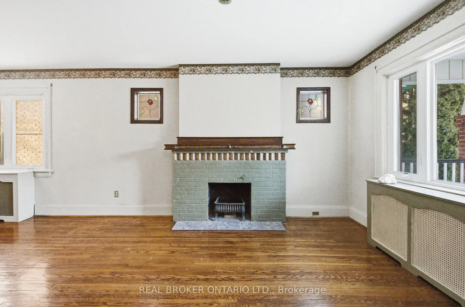 Photo 6 of 46 Cherrywood Avenue, Toronto, Humewood-Cedarvale — HOMEH