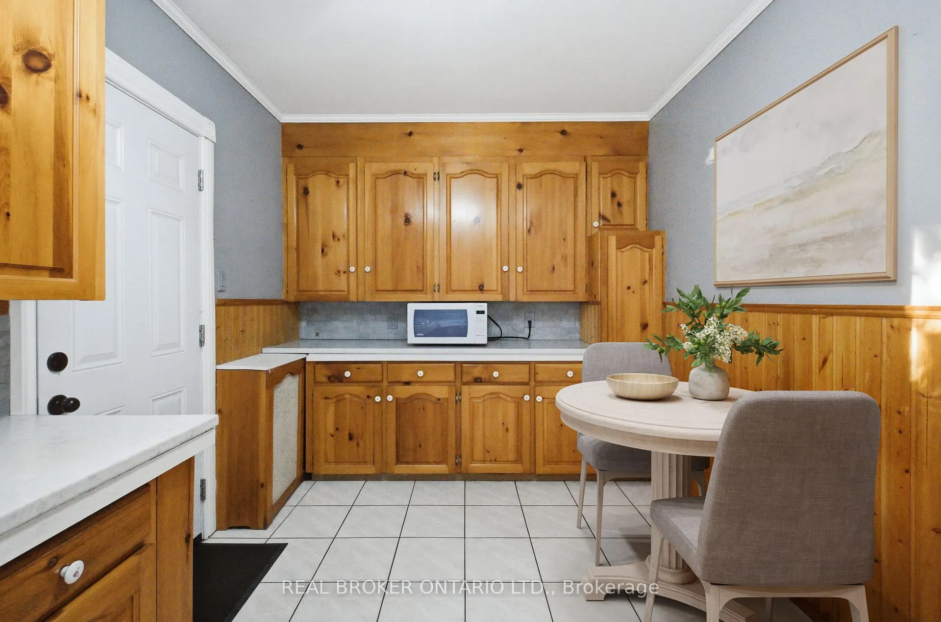 Photo 8 of 46 Cherrywood Avenue, Toronto, Humewood-Cedarvale — HOMEH