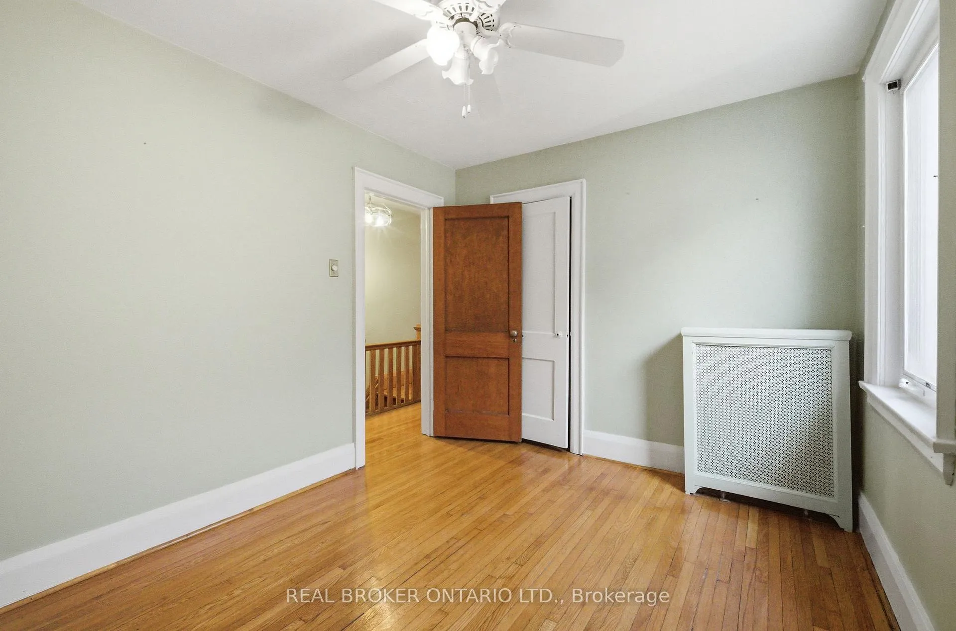 Photo 14 of 46 Cherrywood Avenue, Toronto, Humewood-Cedarvale — HOMEH