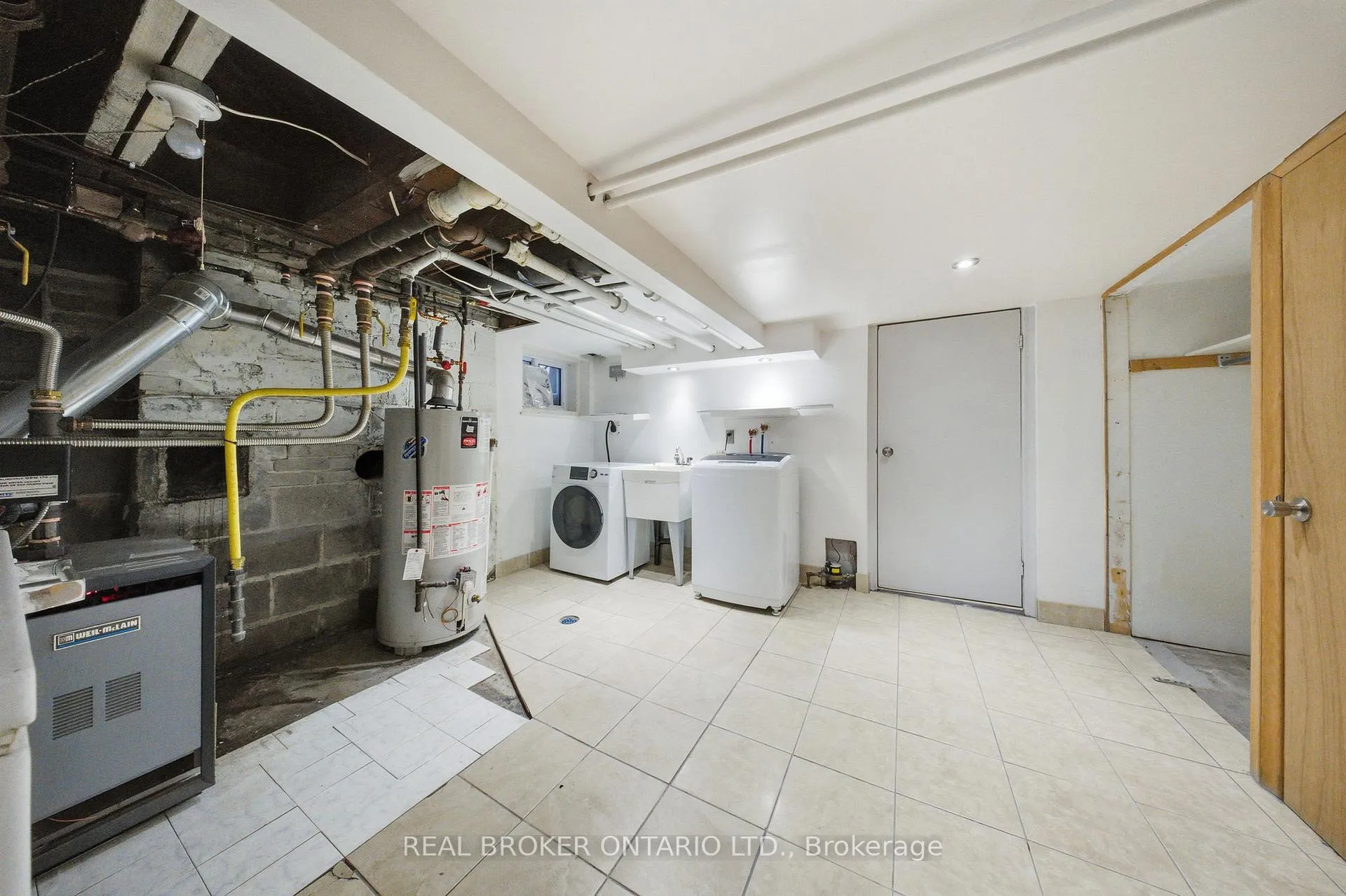 Photo 22 of 46 Cherrywood Avenue, Toronto, Humewood-Cedarvale — HOMEH